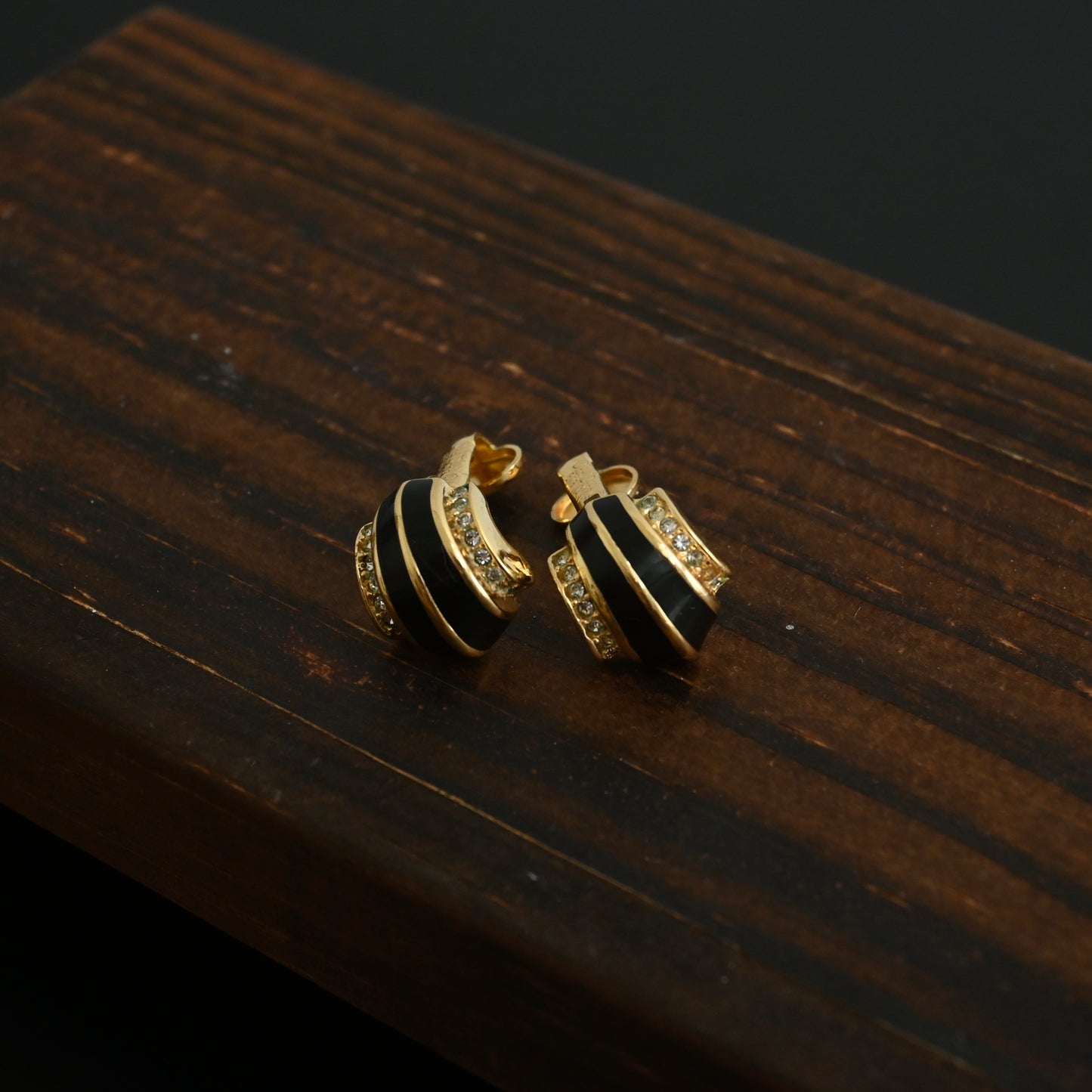 Christian Dior Gold Tone Crystal Enamel Clip