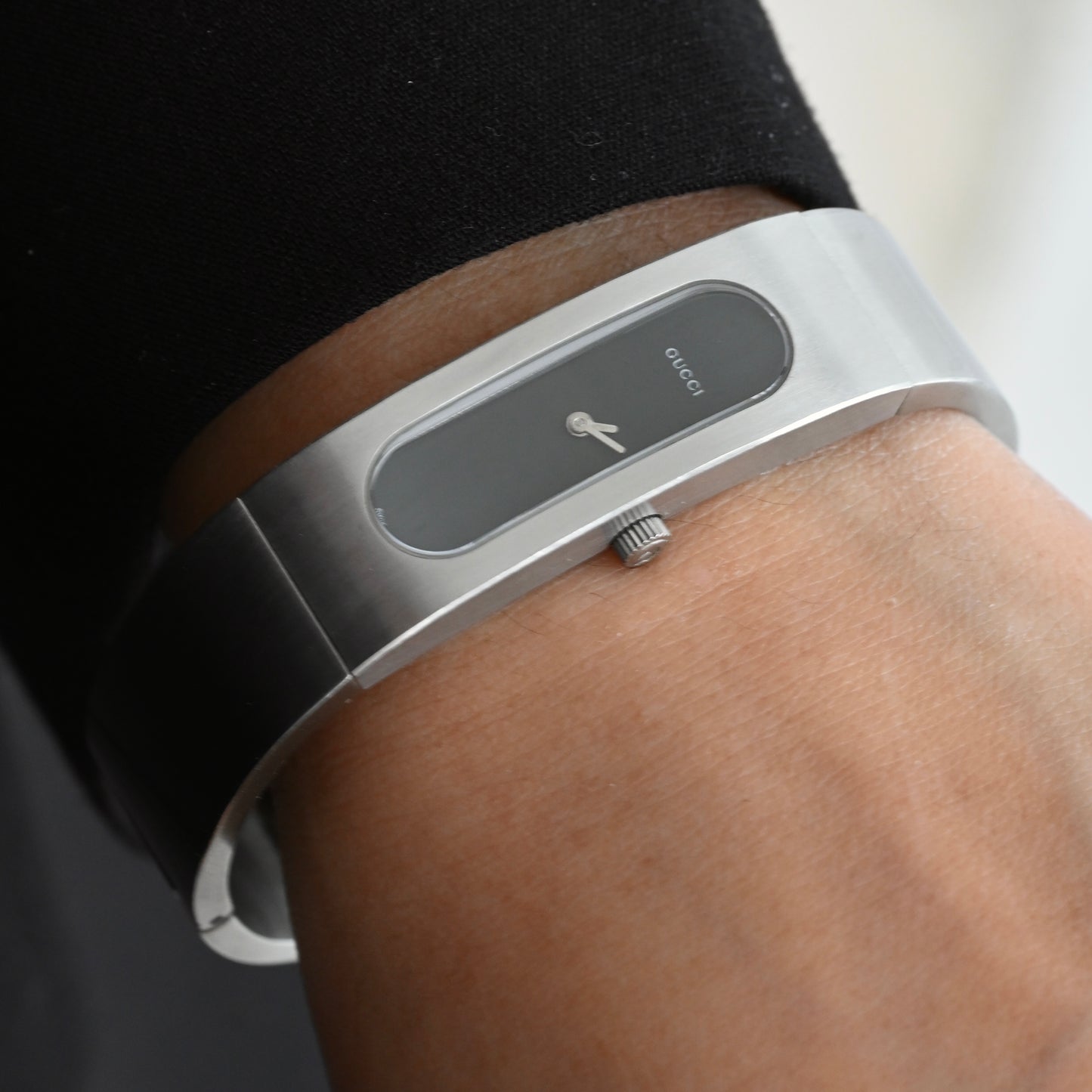 Gucci 2400S Stainless Steel Bangle Watch