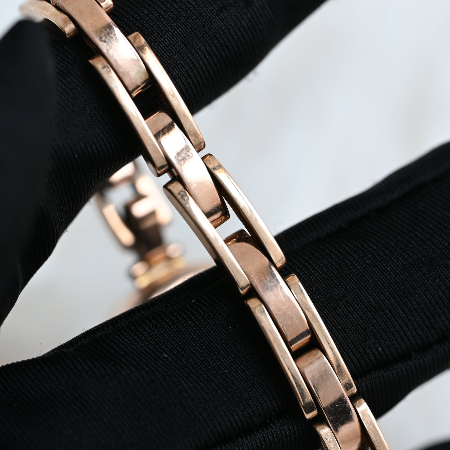 Rolex Breath Watch 9k 375 Hunter Case ref. 24396/06