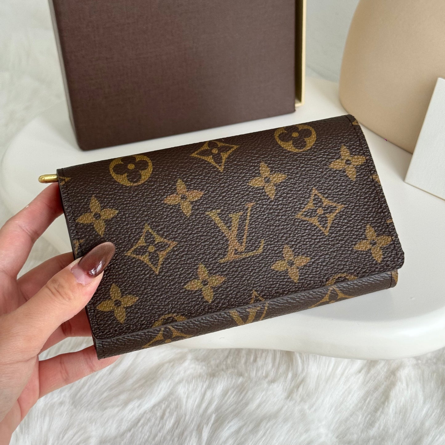 Louis Vuitton Porte Monnaie Billets Tresor Wallet Monogram - Leluxe Vintage Sdn. Bhd.