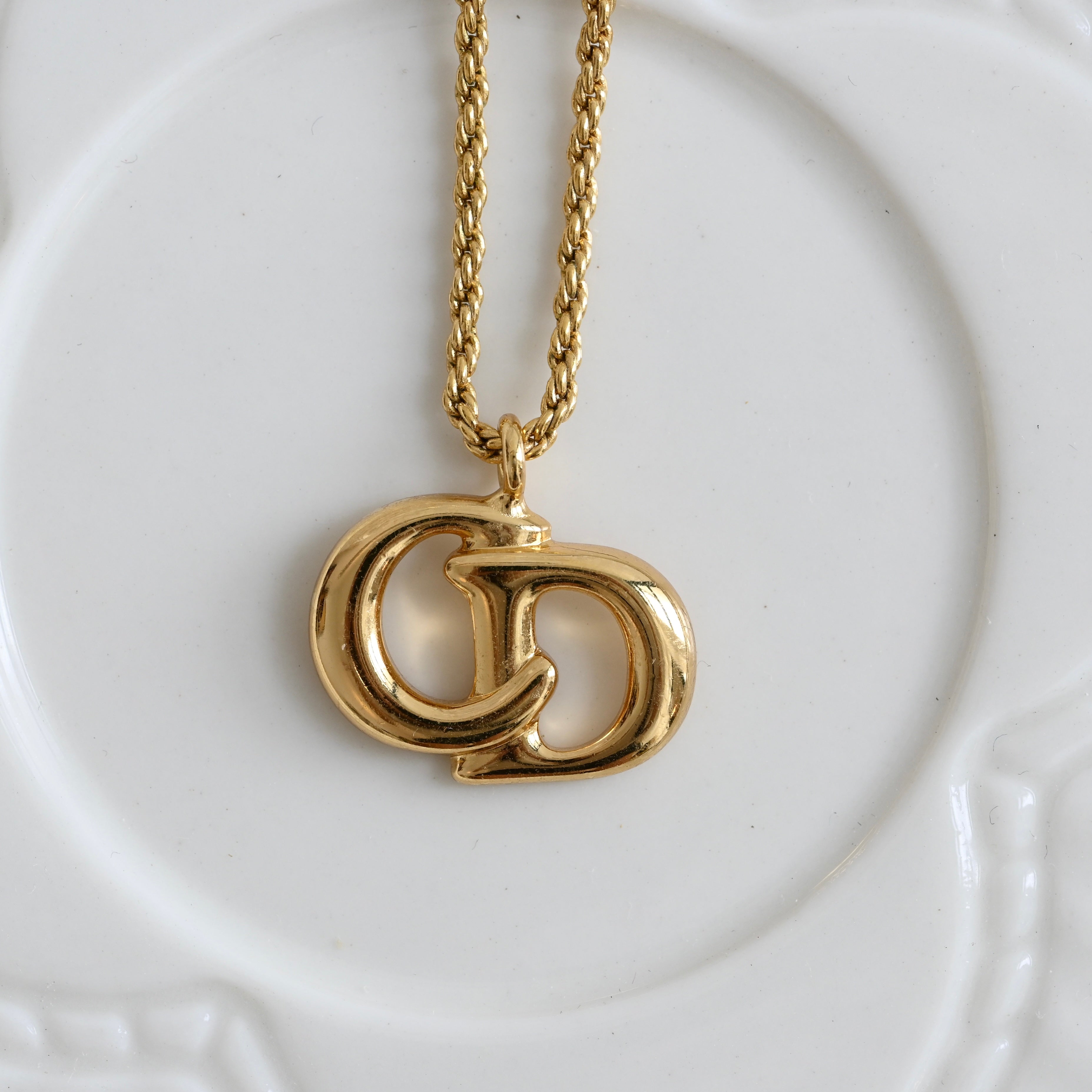 Christian Dior CD Necklace – Leluxe Vintage Sdn. Bhd.