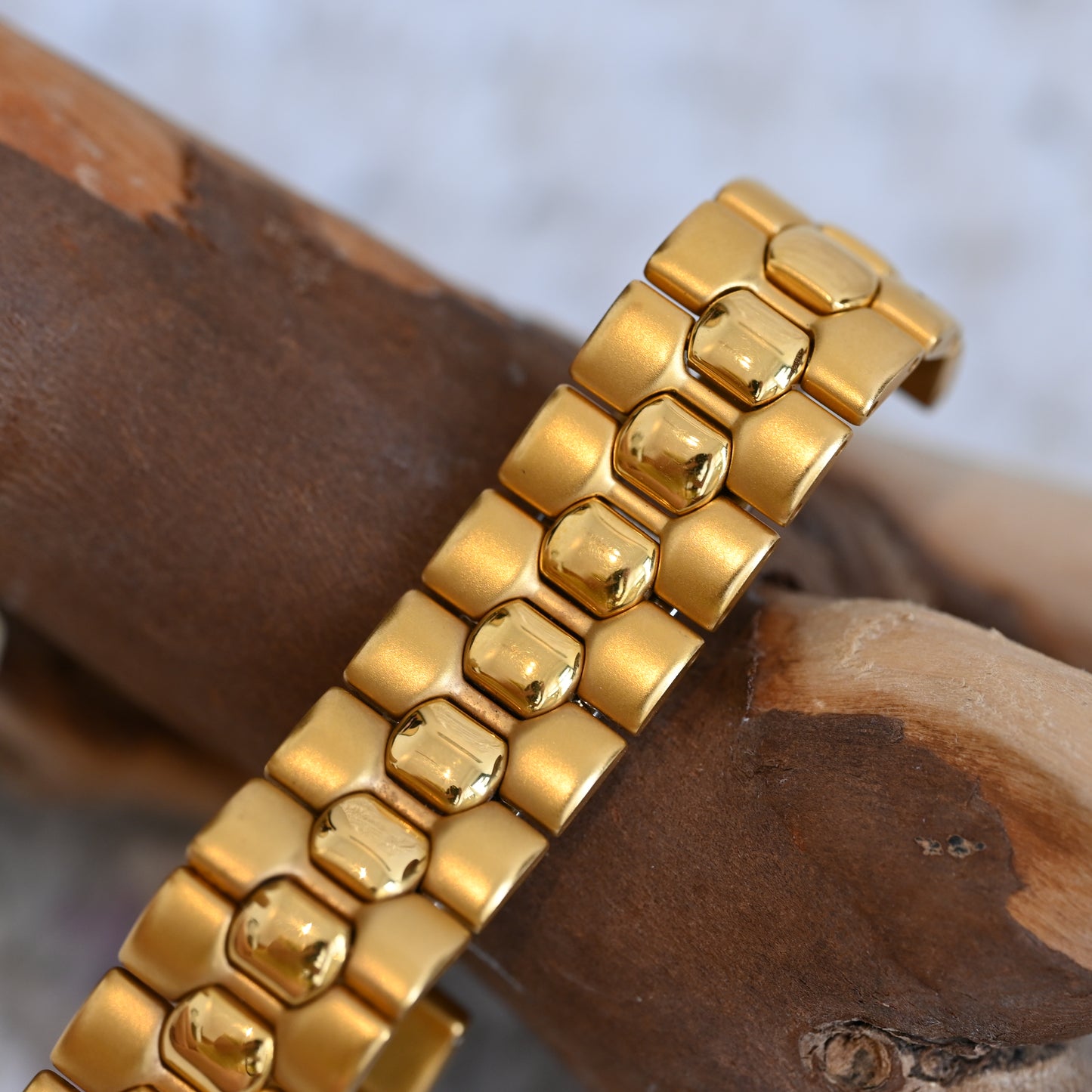 Longines Gold Conquest Watch ref. L 1.114.2