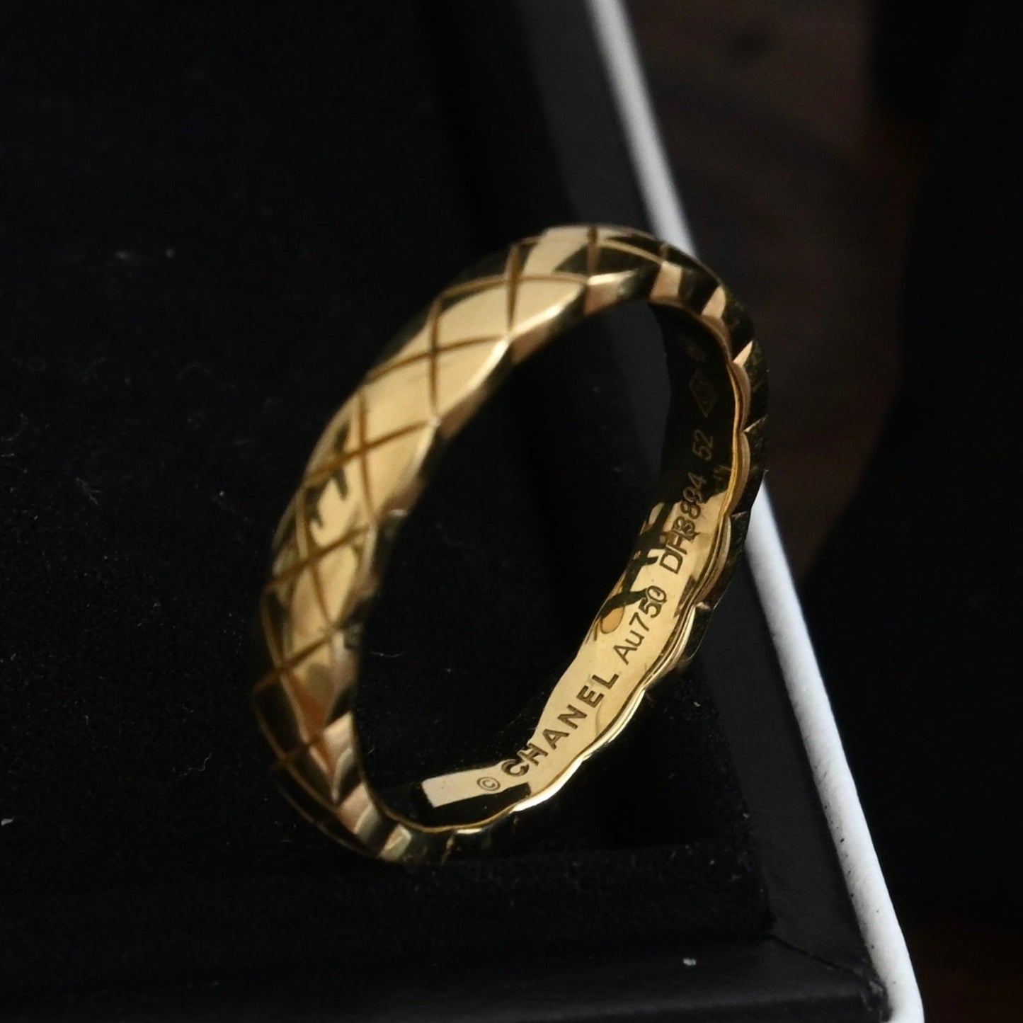Chanel Coco Crush Ring in 18k YG