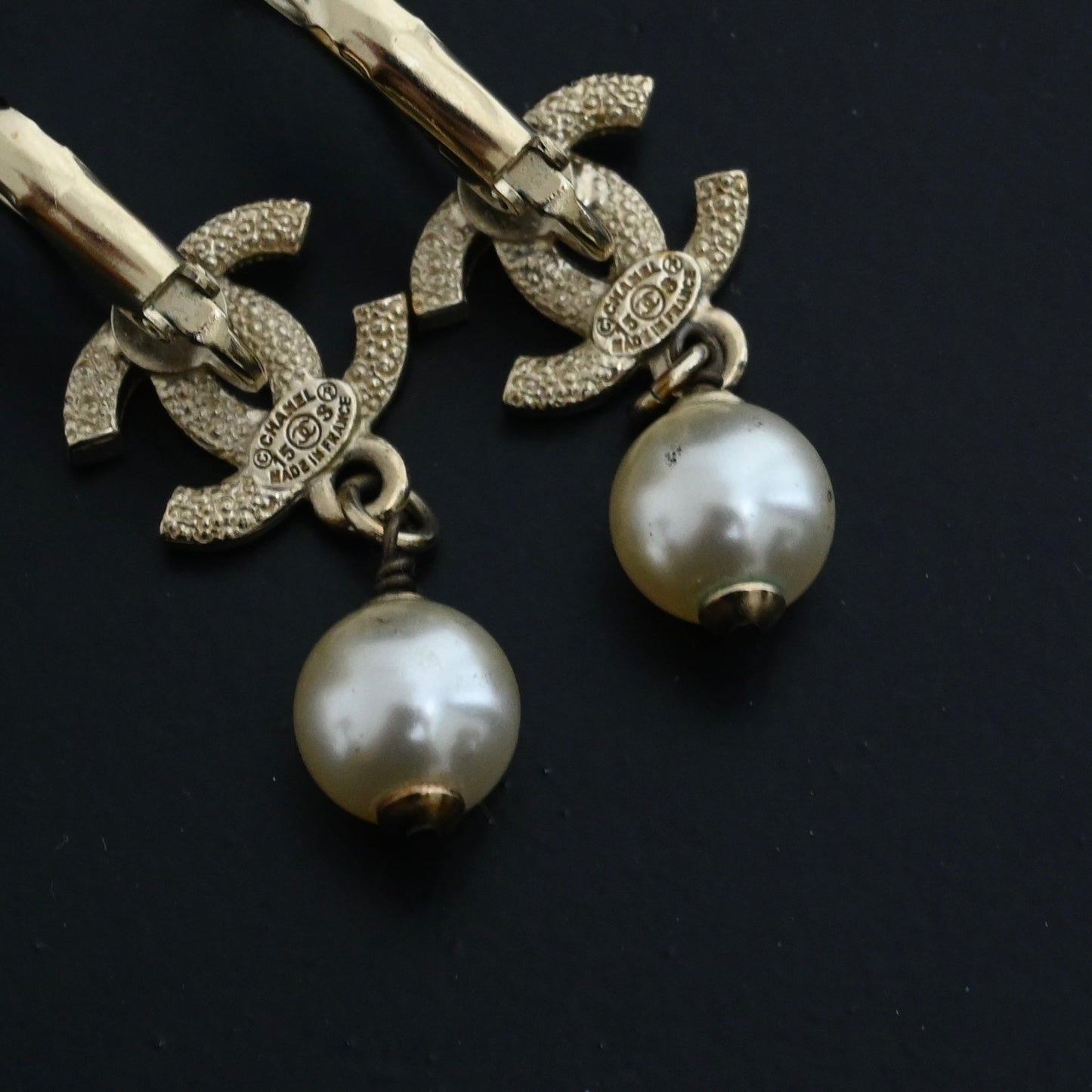 Chanel 15S Rhinestine Pearl Drop Earring