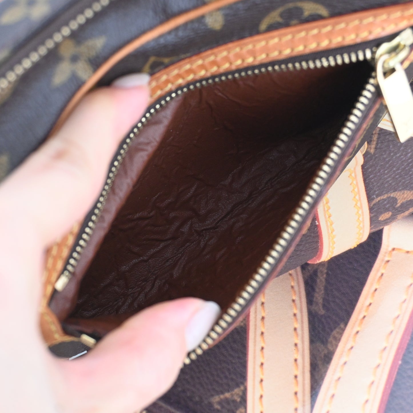 Louis Vuitton Cite Pochette PM