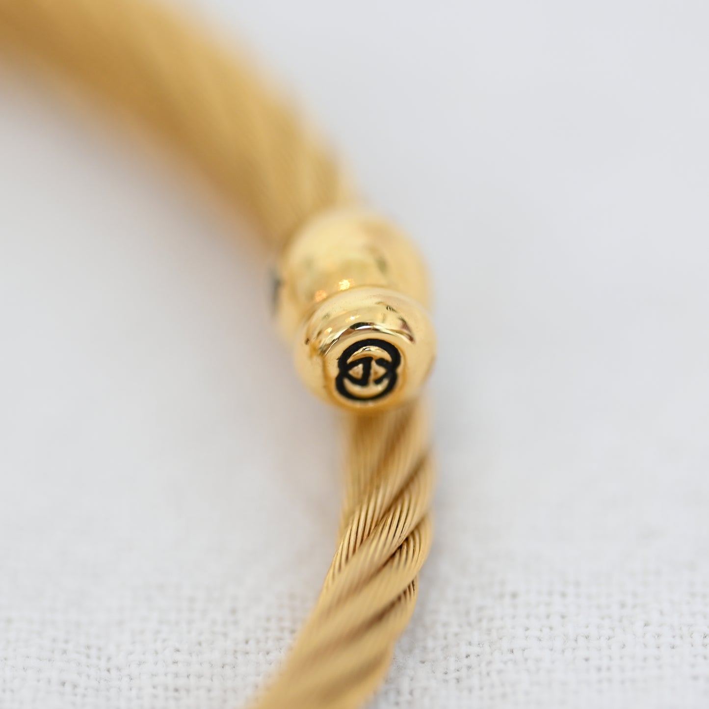 Gucci Bangle Watch 2700.2.L 0202462