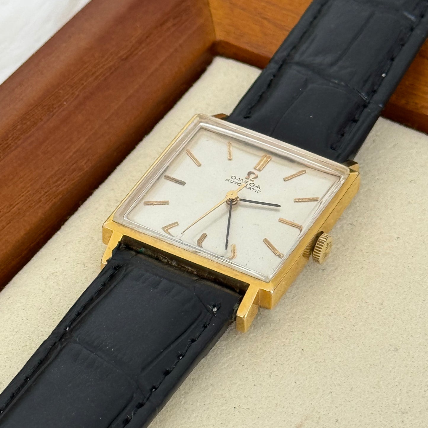 Omega Square Automatic - Leluxe Vintage Sdn. Bhd.