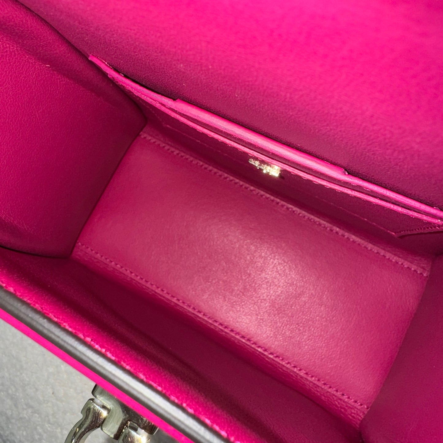 Ferragamo Gancini Boxy - Leluxe Vintage Sdn. Bhd.