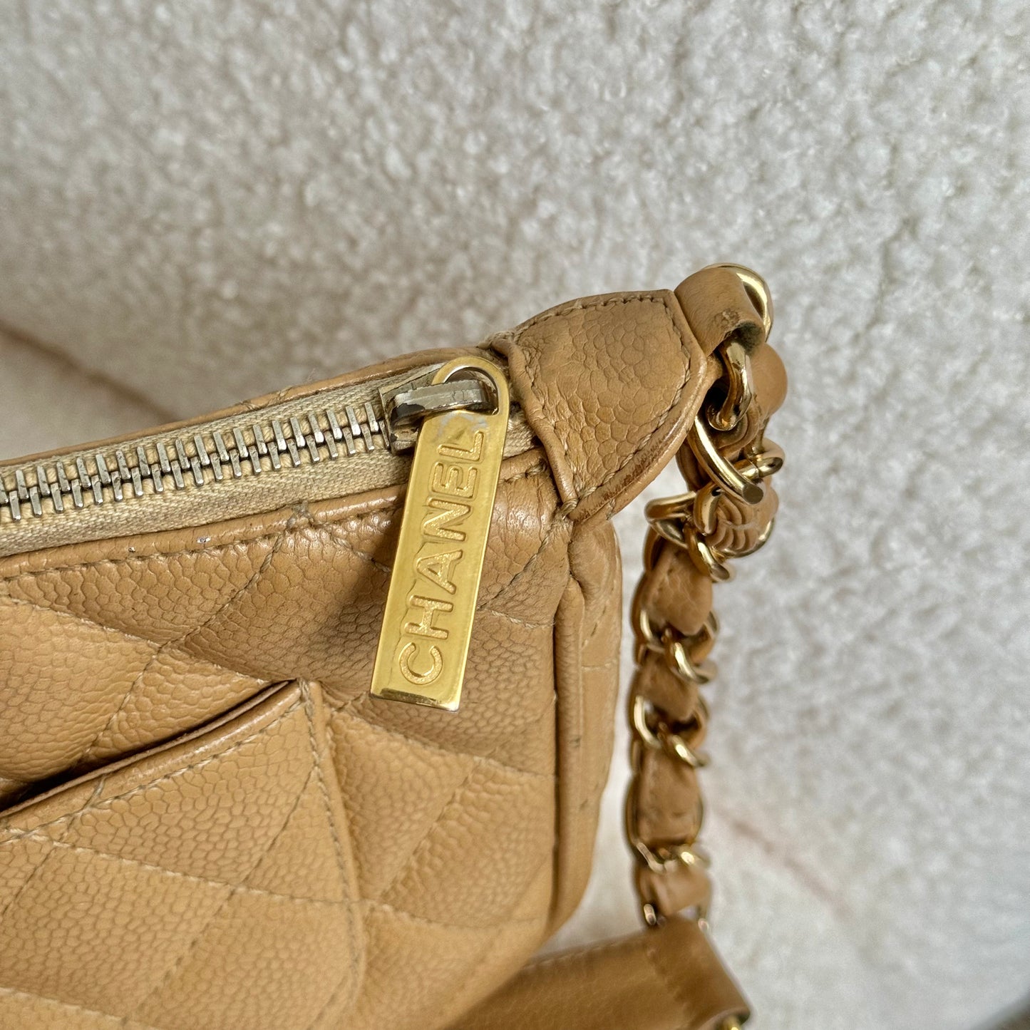 Vintage Chanel Hobo - Leluxe Vintage Sdn. Bhd.