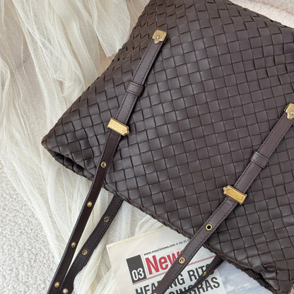 Bottega Veneta Intrecciato Woven Brown Tote - Leluxe Vintage Sdn. Bhd.