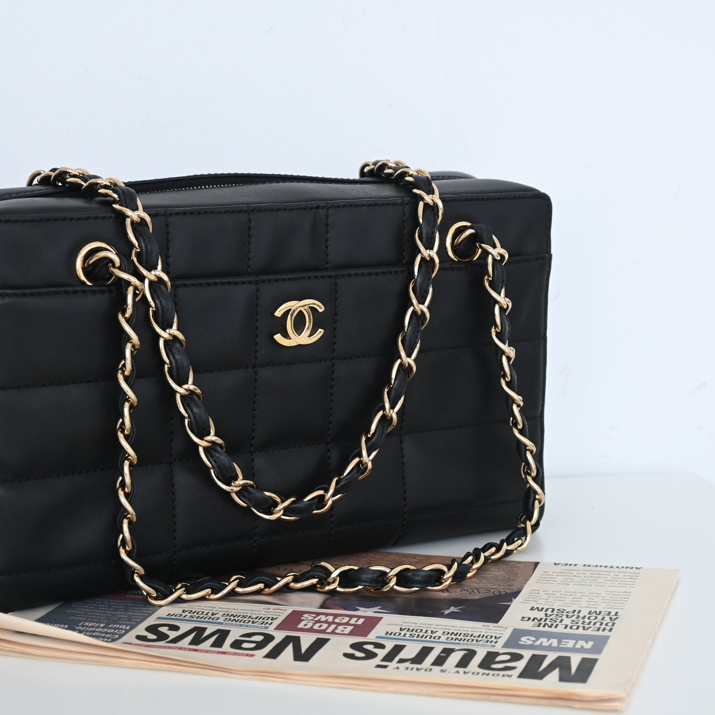 Chanel Chocolate Bar Chain Shoulder Bag