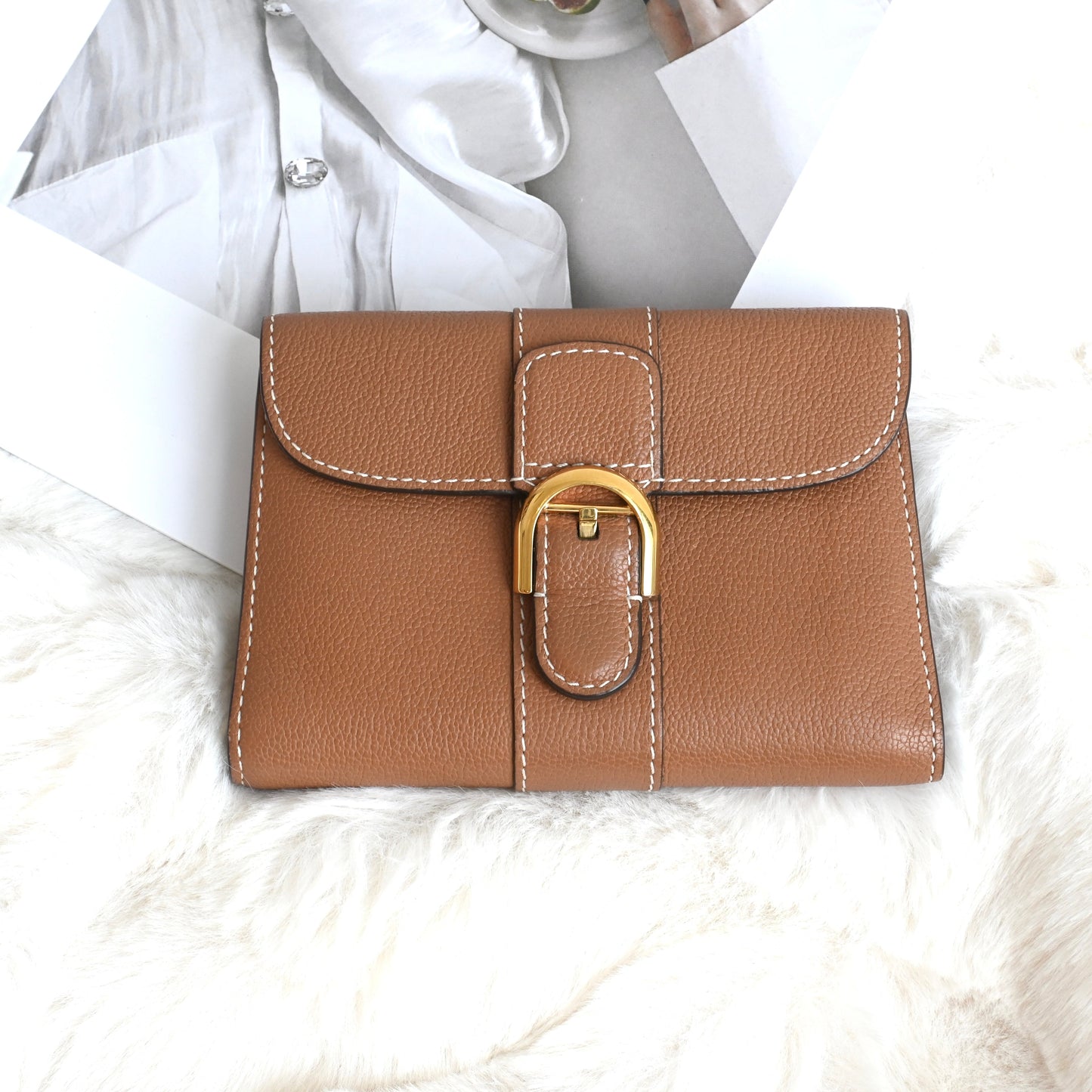 Delvaux Brilliant Compact Wallet Vegetal - Leluxe Vintage Sdn. Bhd.