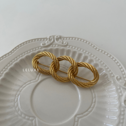 Dior Brooch 18k Gold Plated