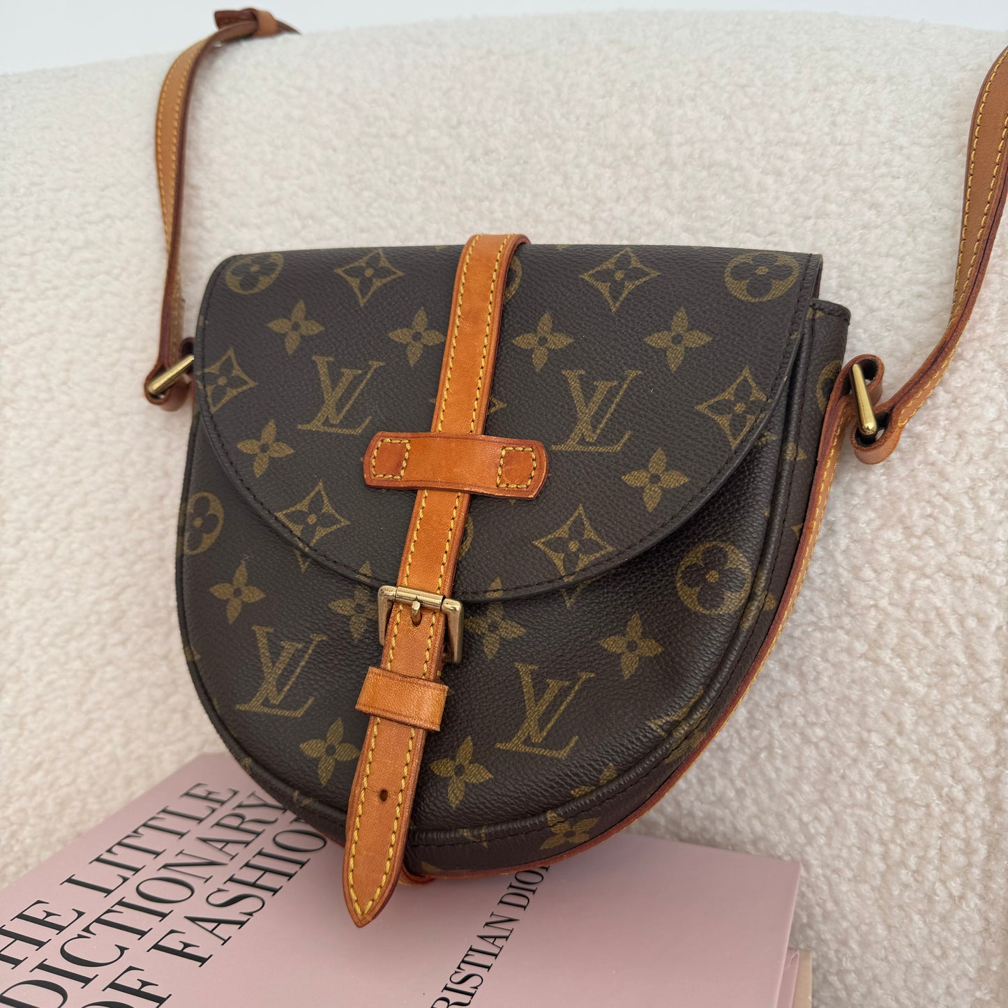 Louis Vuitton Chantilly PM