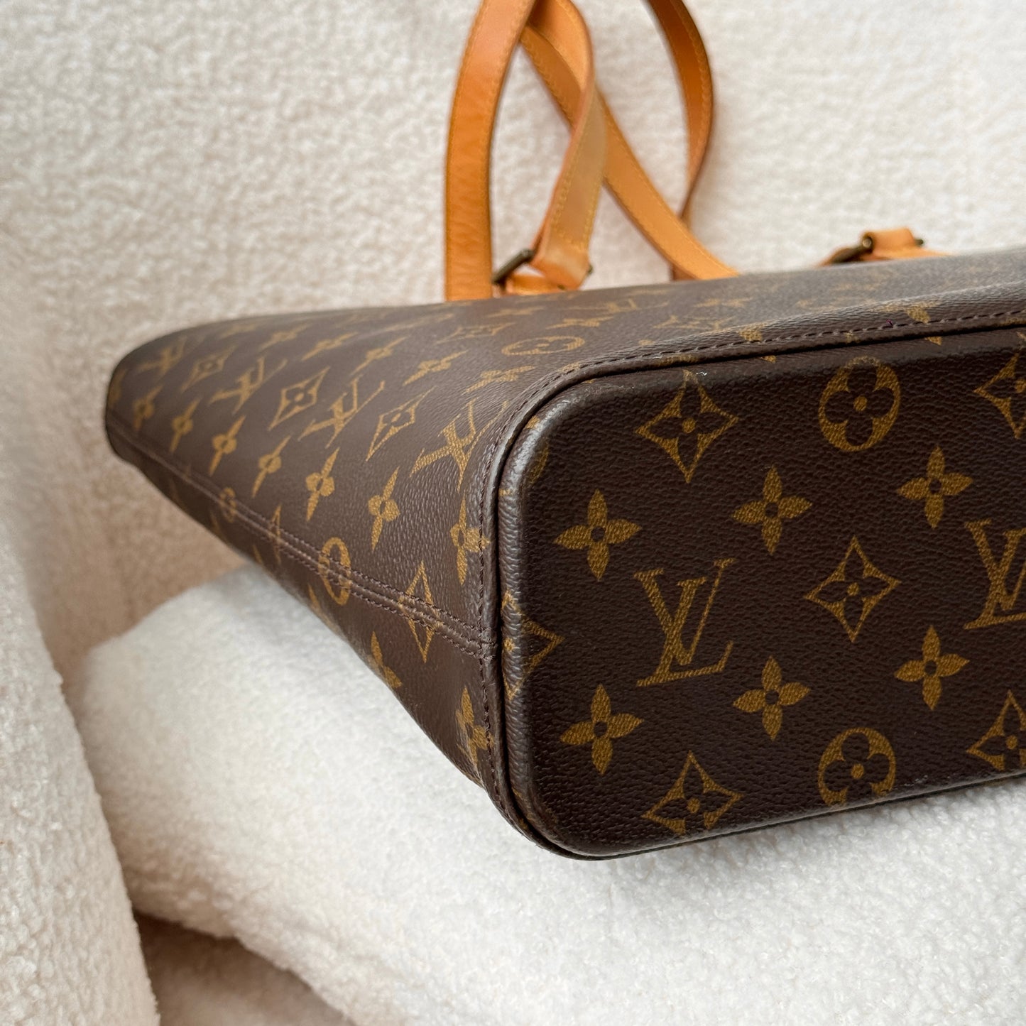 Louis Vuitton Luco Tote Monogram