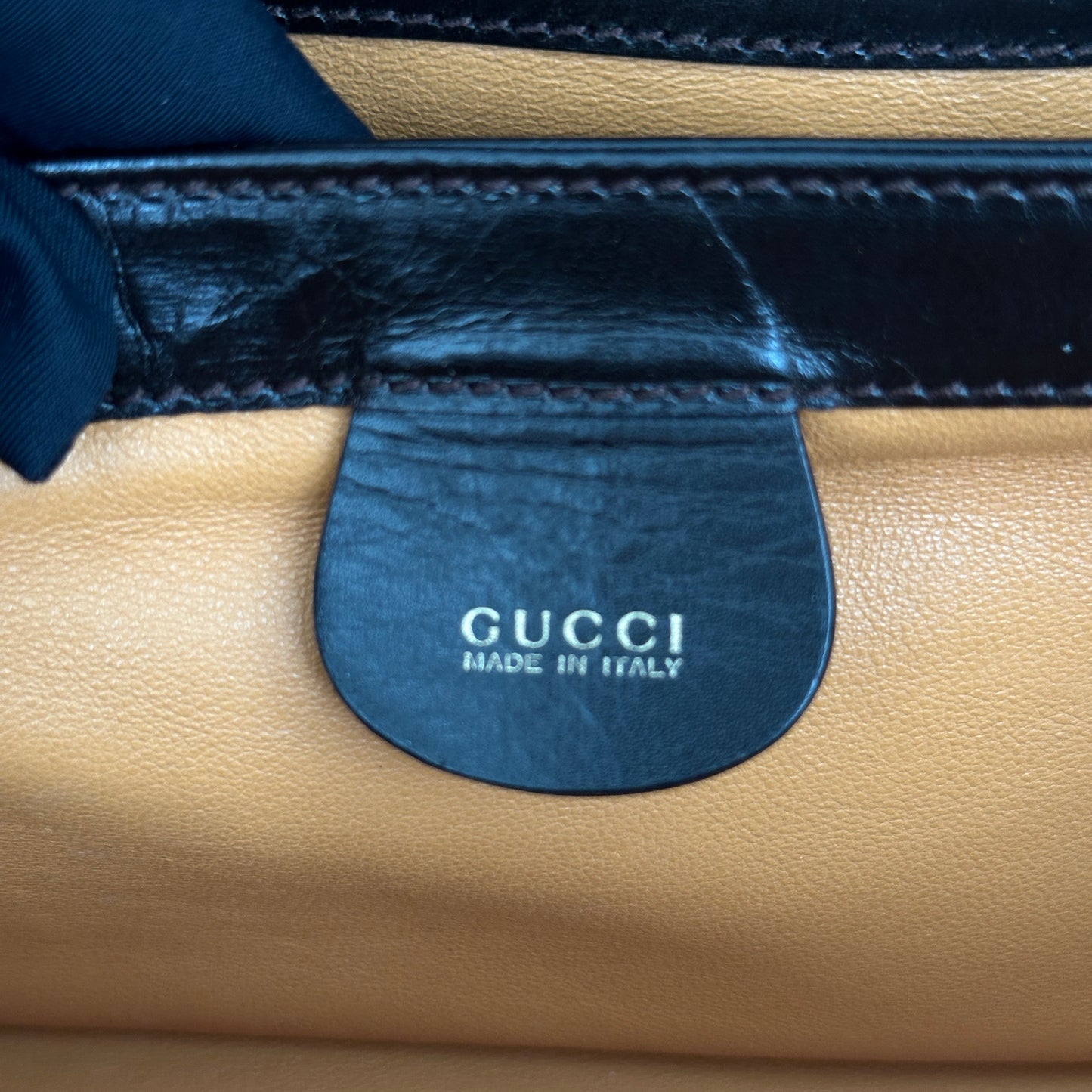 OLD Gucci handcarry bag