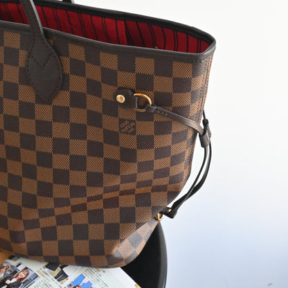 Louis Vuitton Neverfull MM Tote