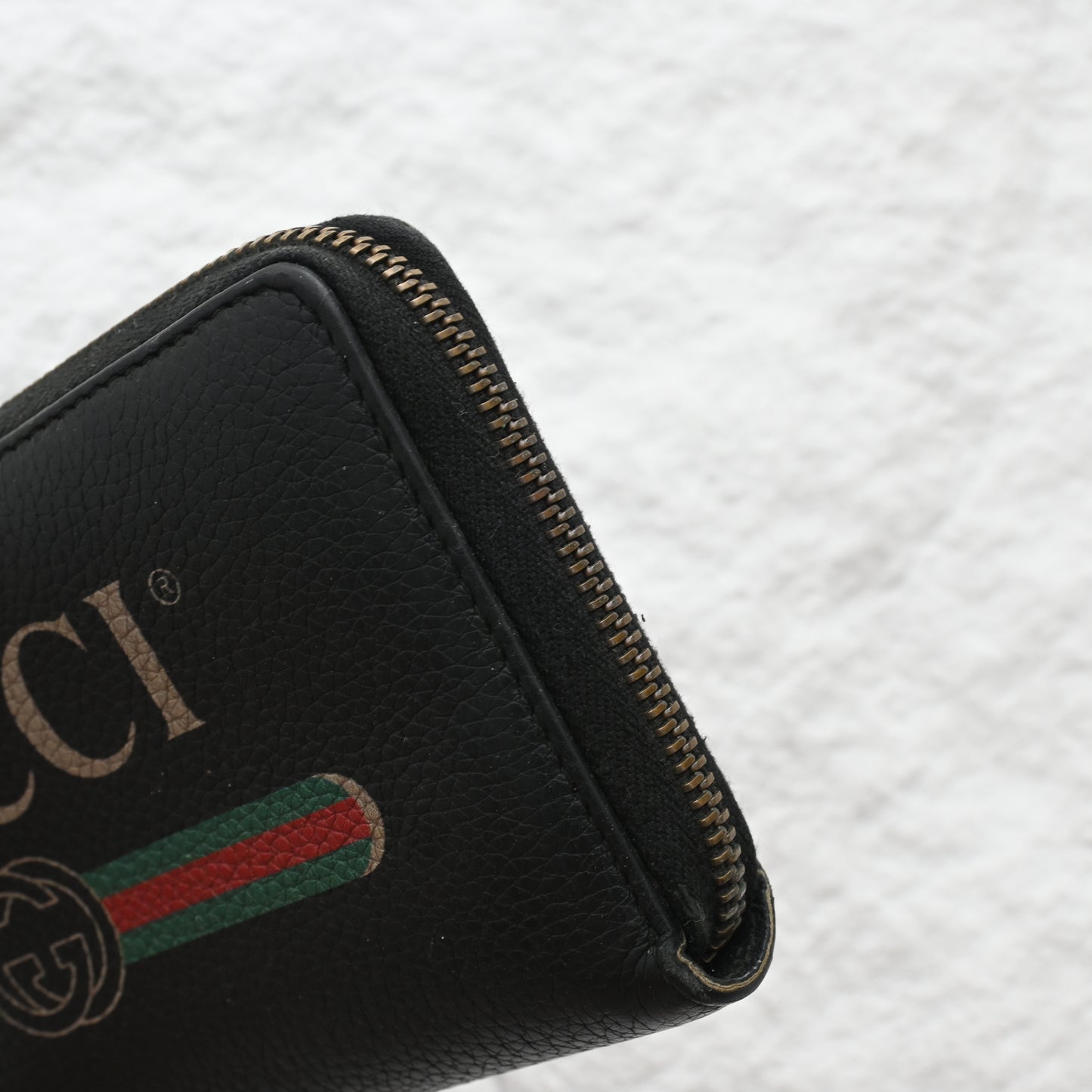 Gucci Print Zip Around Wallet