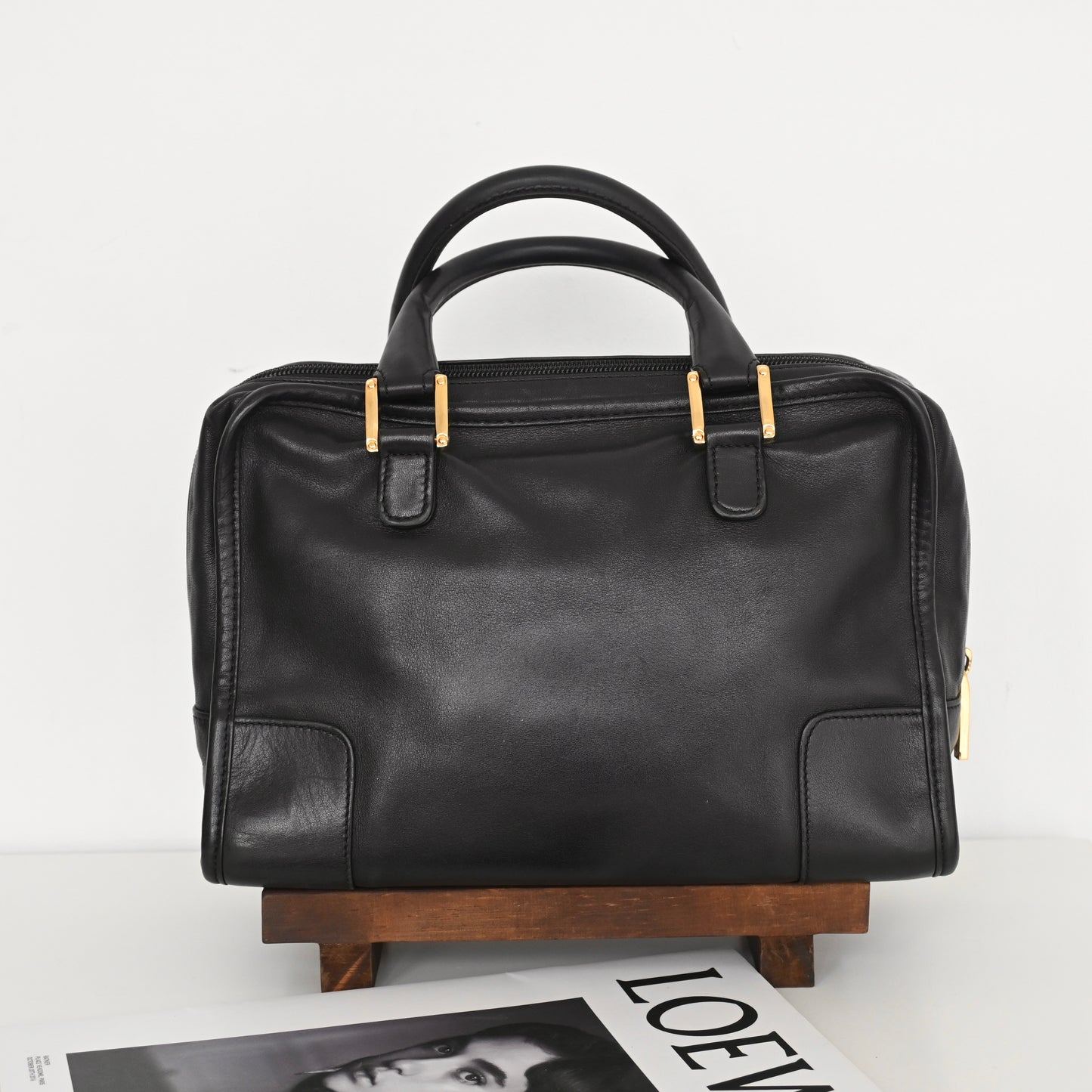 Loewe Amazona 27 Black Nappa Calfskin