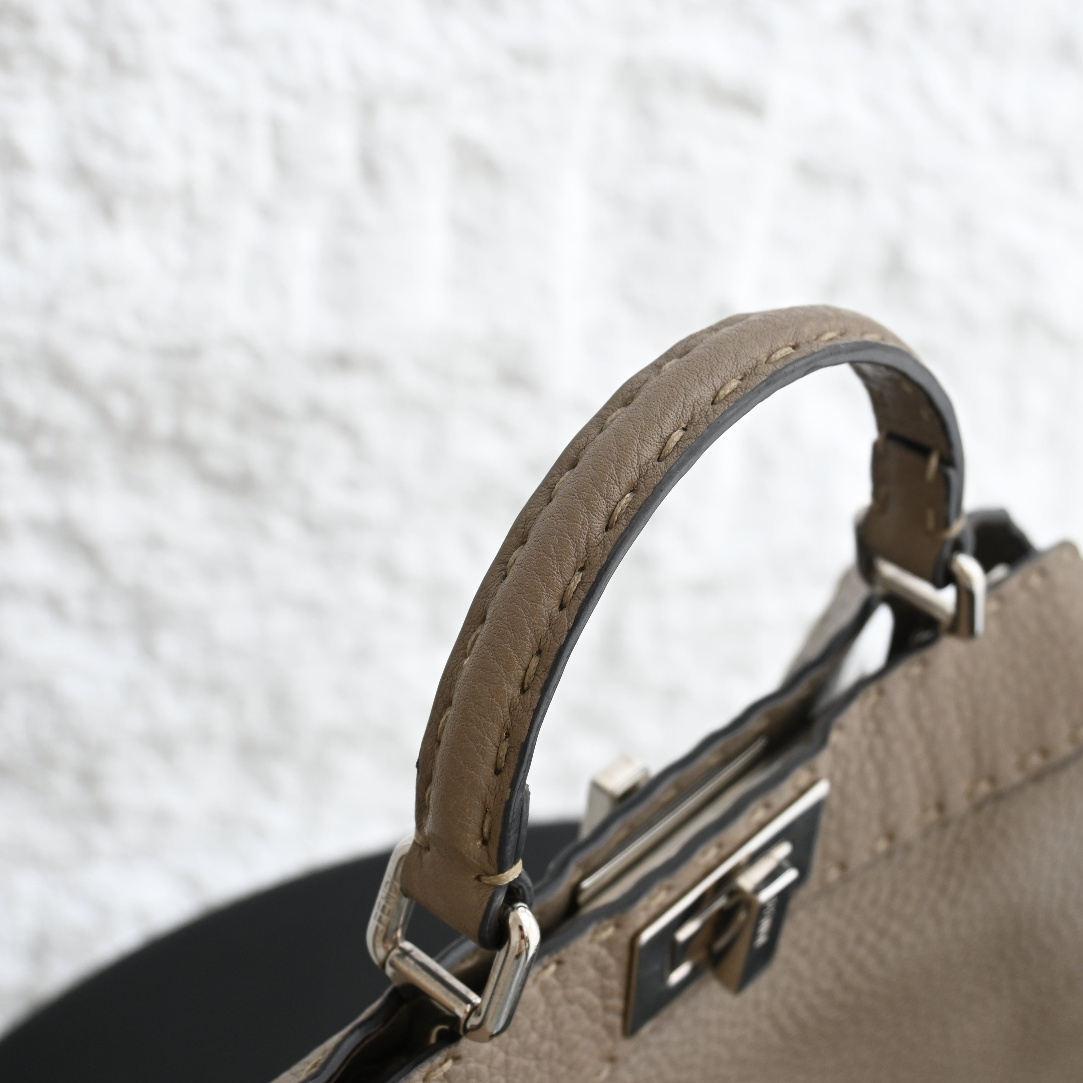 Fendi Peekaboo IseeU Small - Leluxe Vintage Sdn. Bhd.