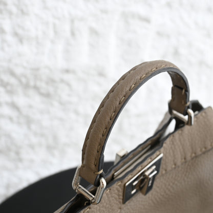 Fendi Peekaboo IseeU Small