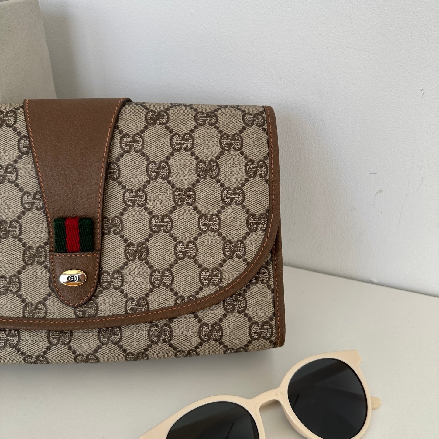 Gucci Vintage Clutch in Monogram