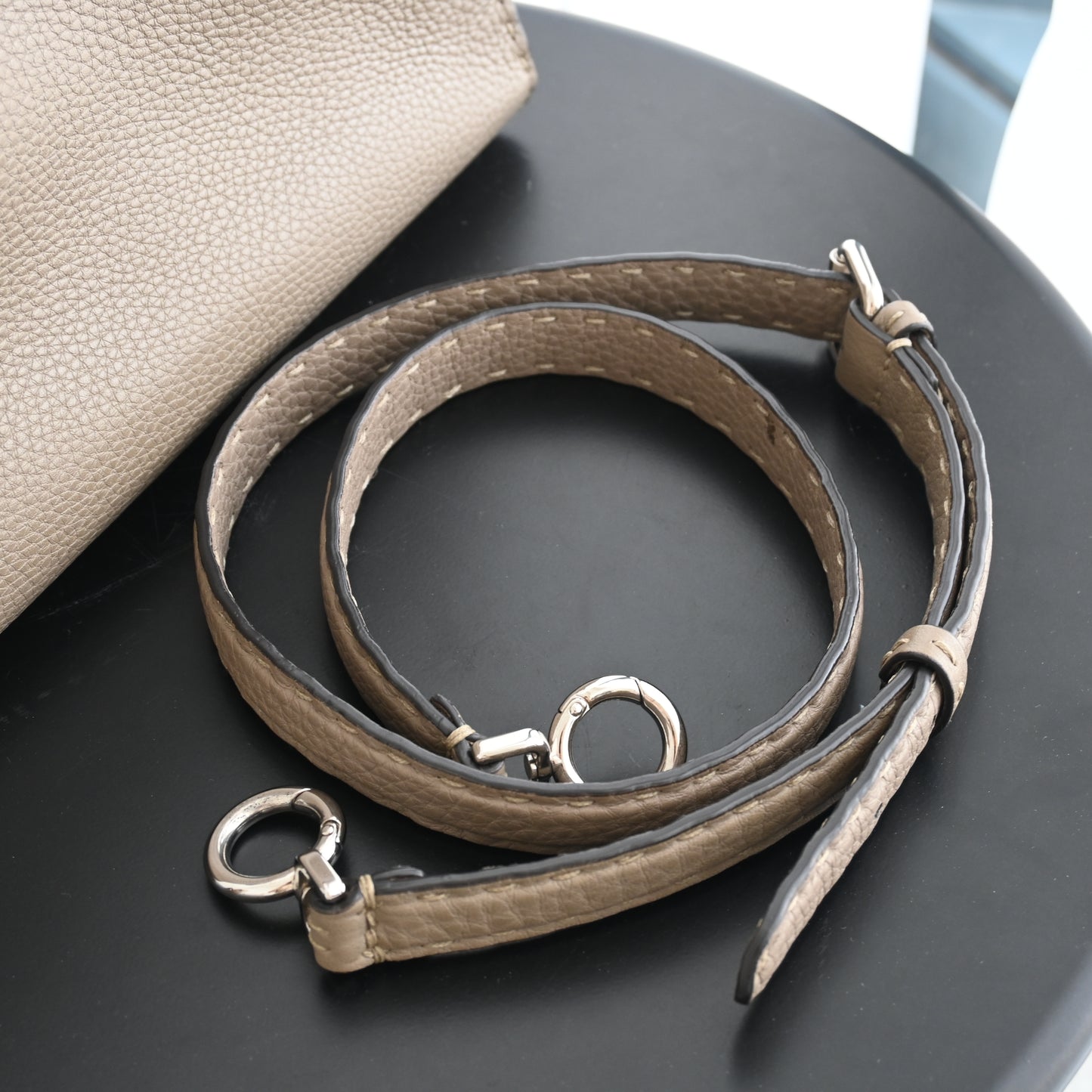 Fendi Peekaboo IseeU Small