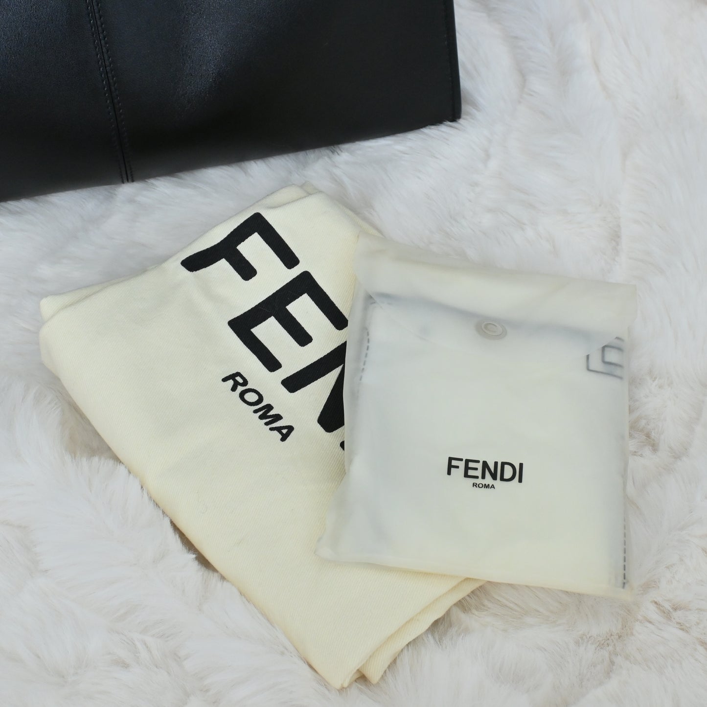 Fendi Peekaboo X-lite