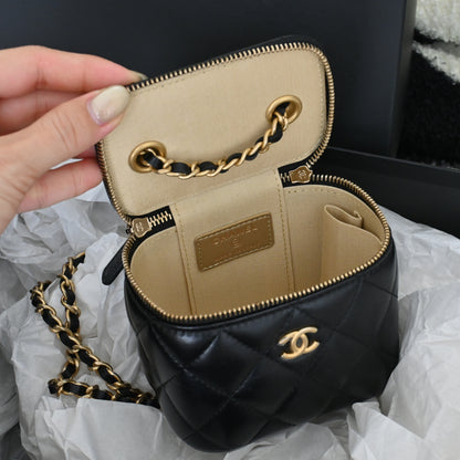 Chanel Mini Vanity Case Pearl Crush