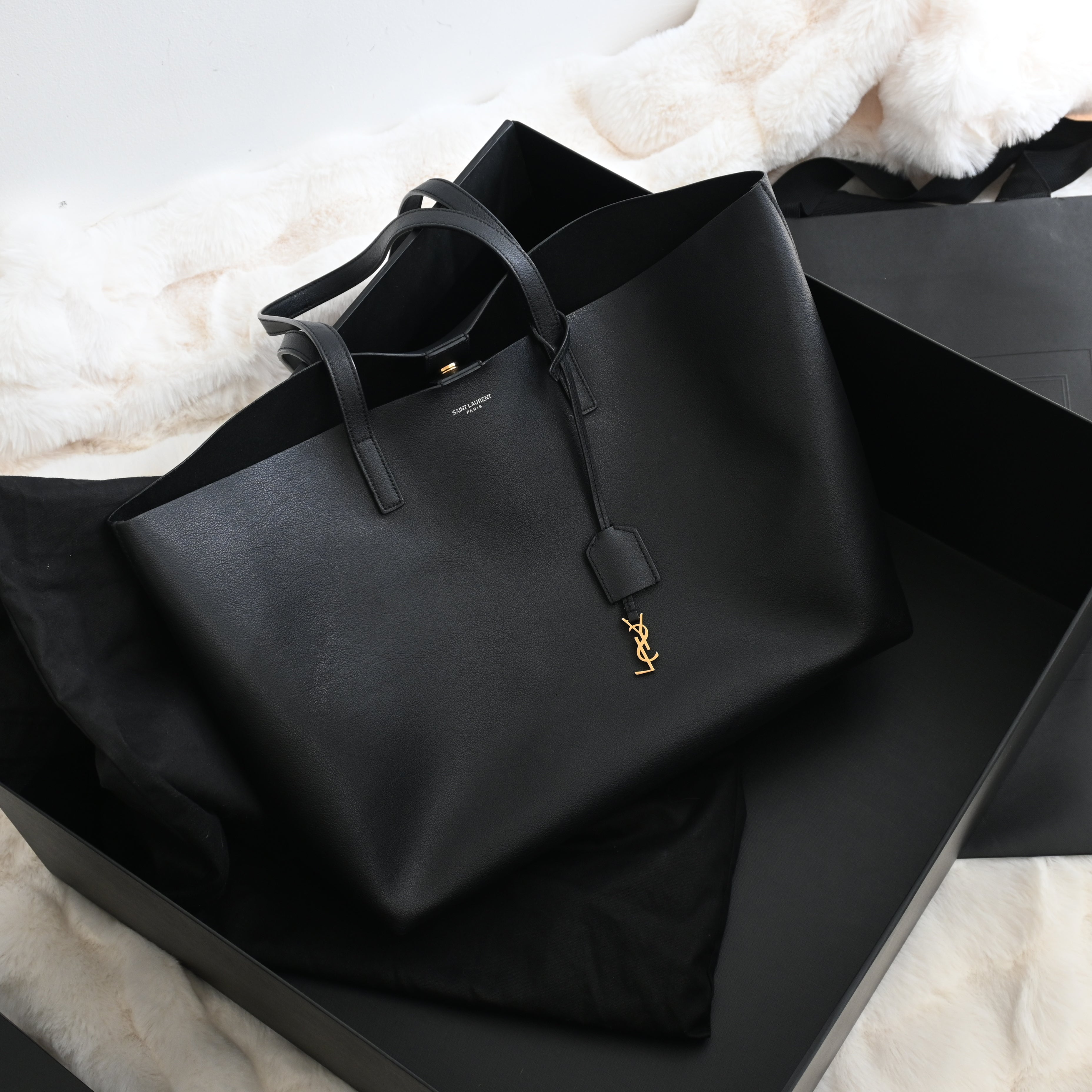 YSL East West Tote - Leluxe Vintage Sdn. Bhd.