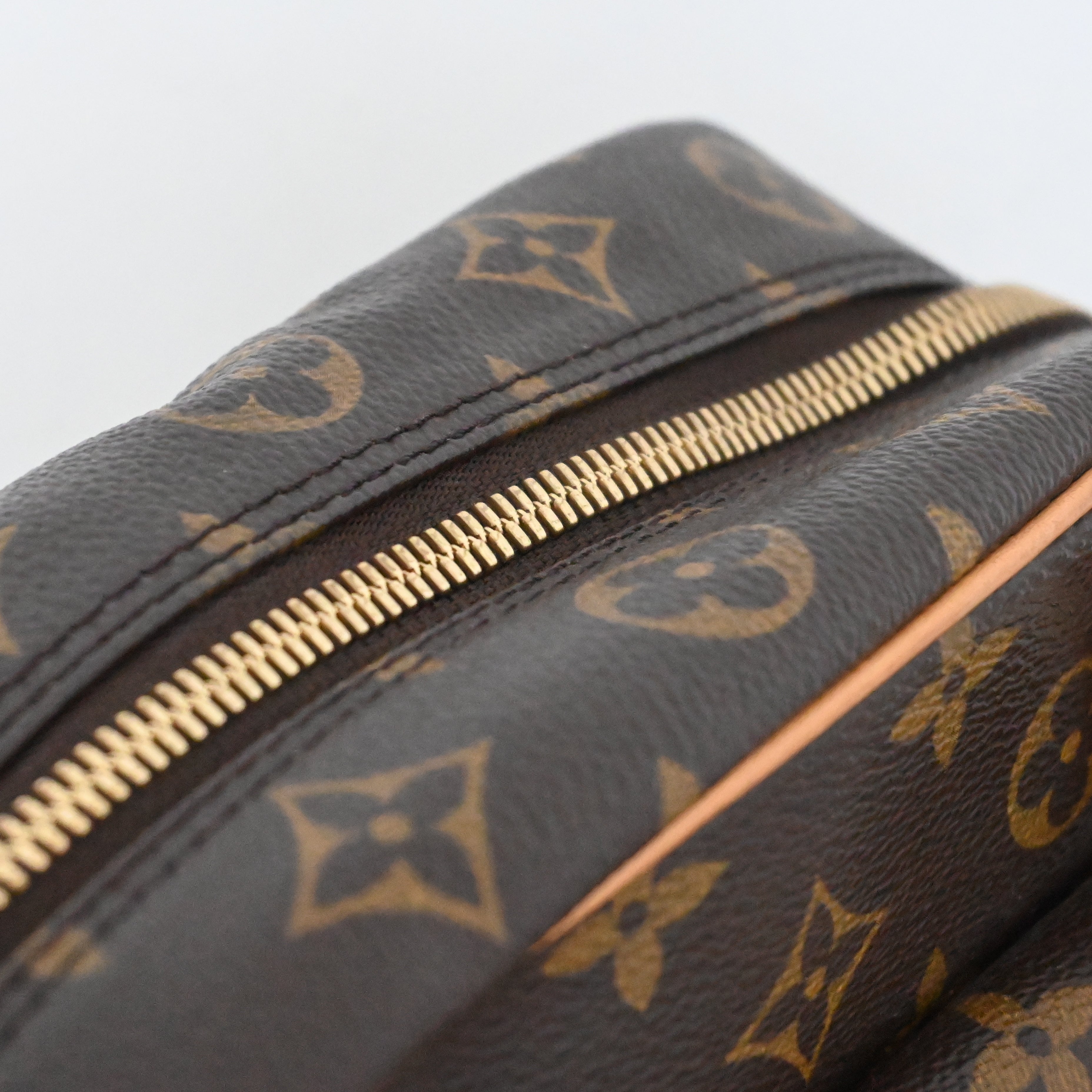 Louis Vuitton Excentri Cite - Leluxe Vintage Sdn. Bhd.