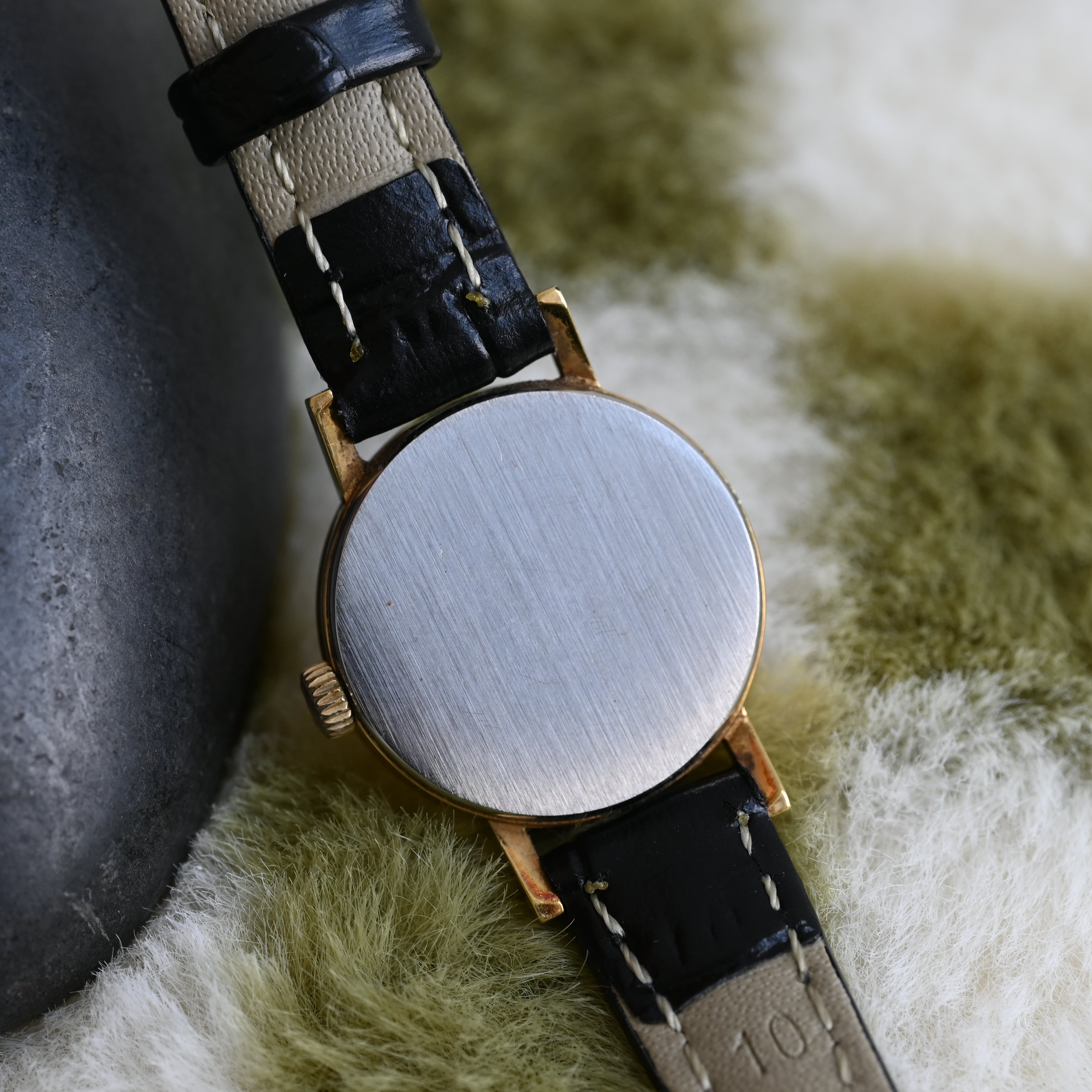 Omega Geneve Ref.511.213  Cal.620 - Leluxe Vintage Sdn. Bhd.