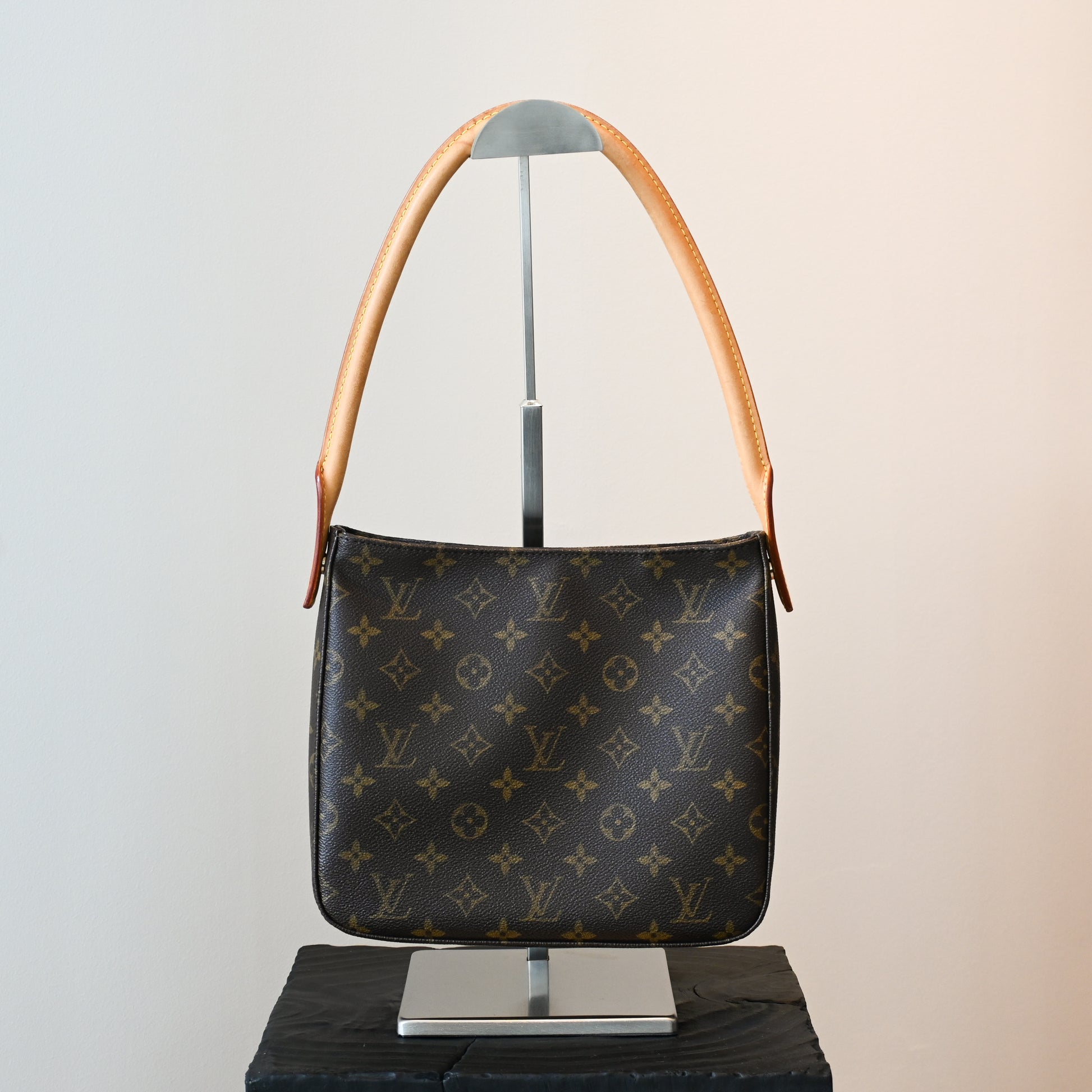Louis Vuitton Monogram Looping MM M51146 - Leluxe Vintage Sdn. Bhd.