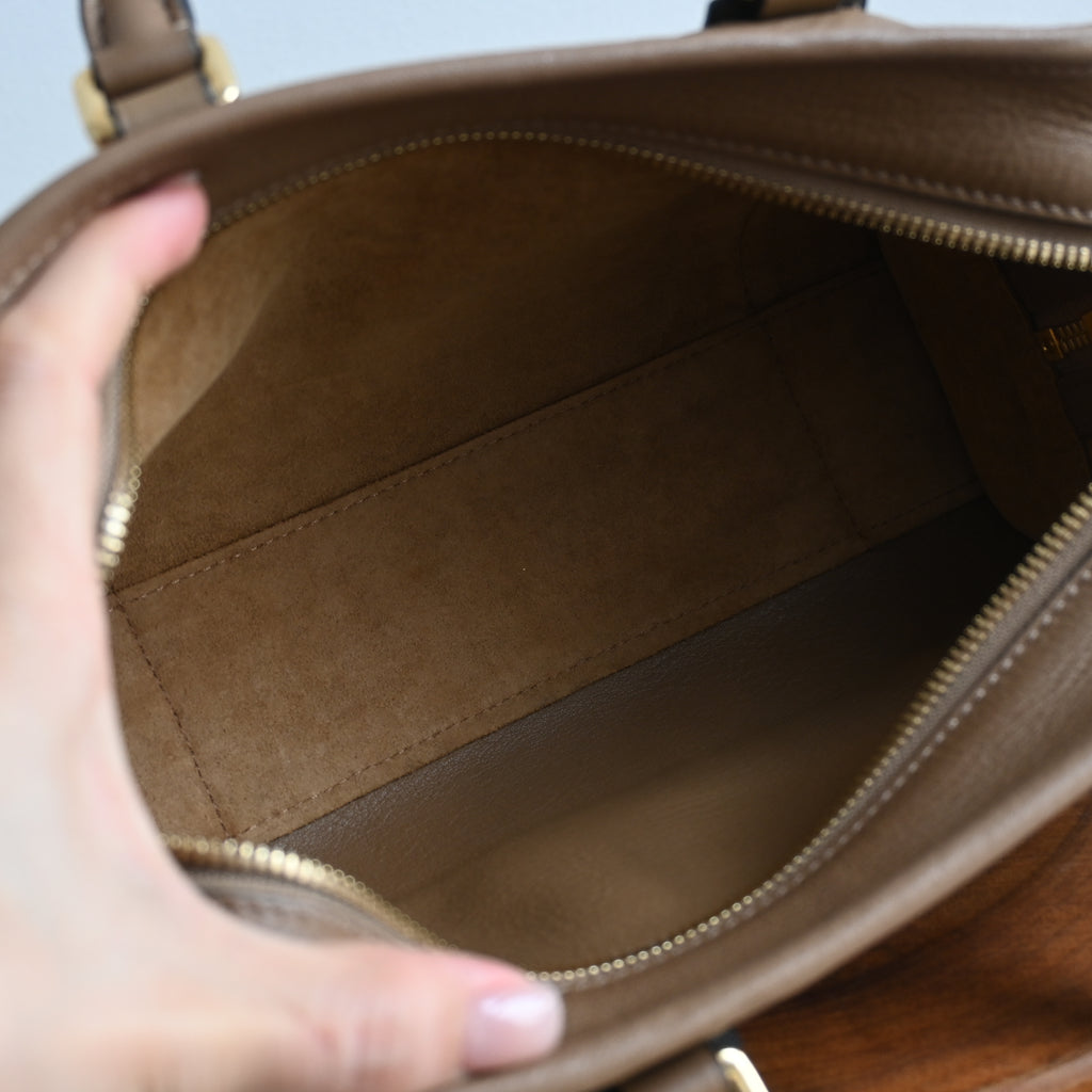Loewe Amazona 23 - Leluxe Vintage Sdn. Bhd.