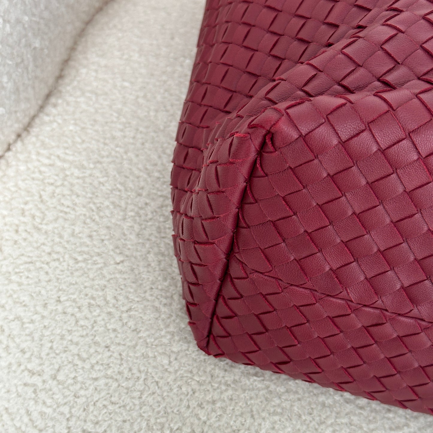 Bottega Veneta Intrecciato Garda Bag Burgundy