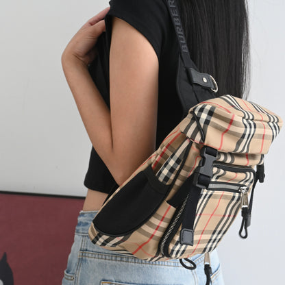 Burberry Leo Beltbag Check Pattern