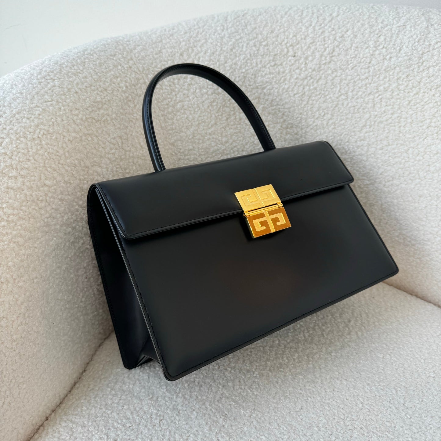 Givenchy Kelly - Leluxe Vintage Sdn. Bhd.