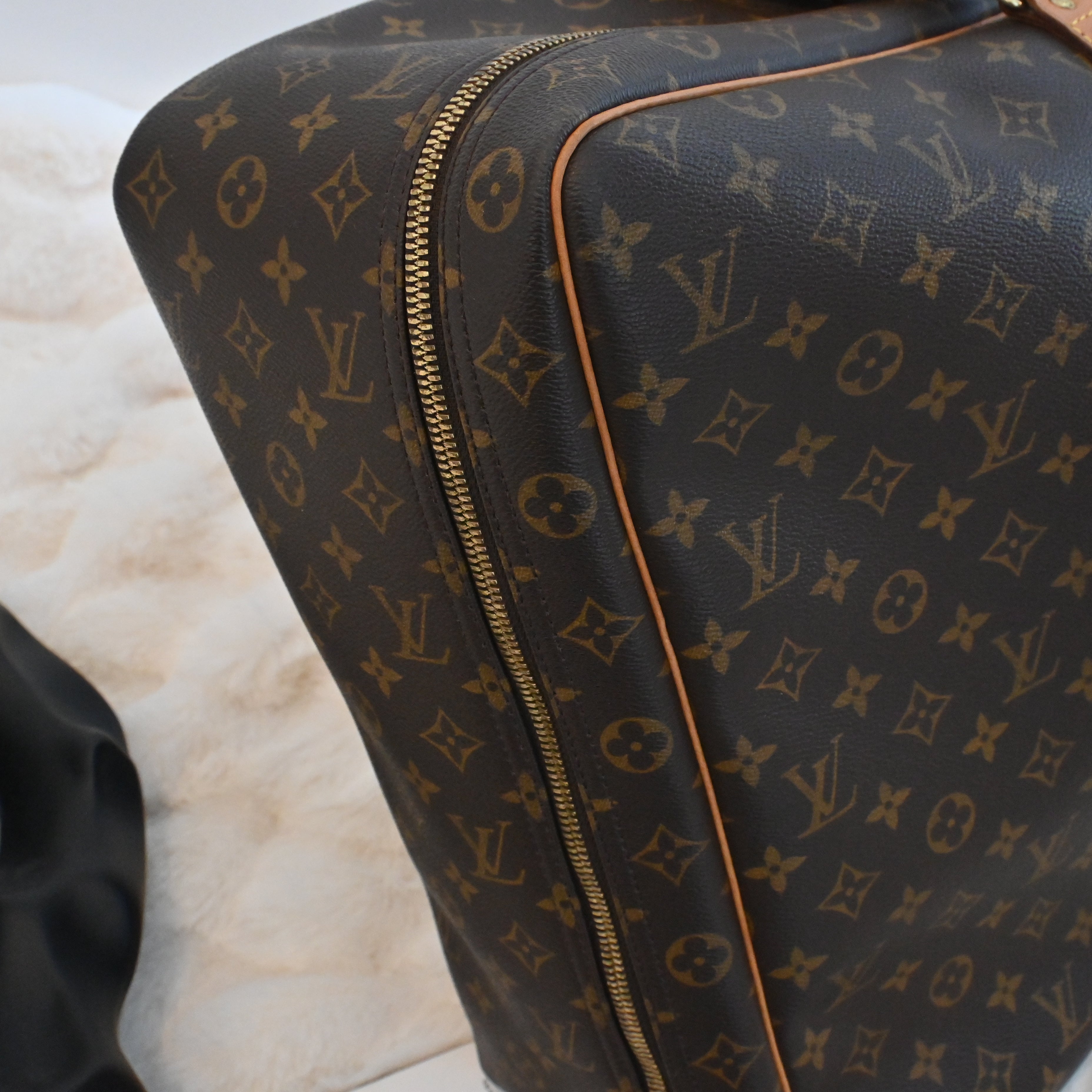 Louis Vuitton Monogram Sirius 55 - Leluxe Vintage Sdn. Bhd.