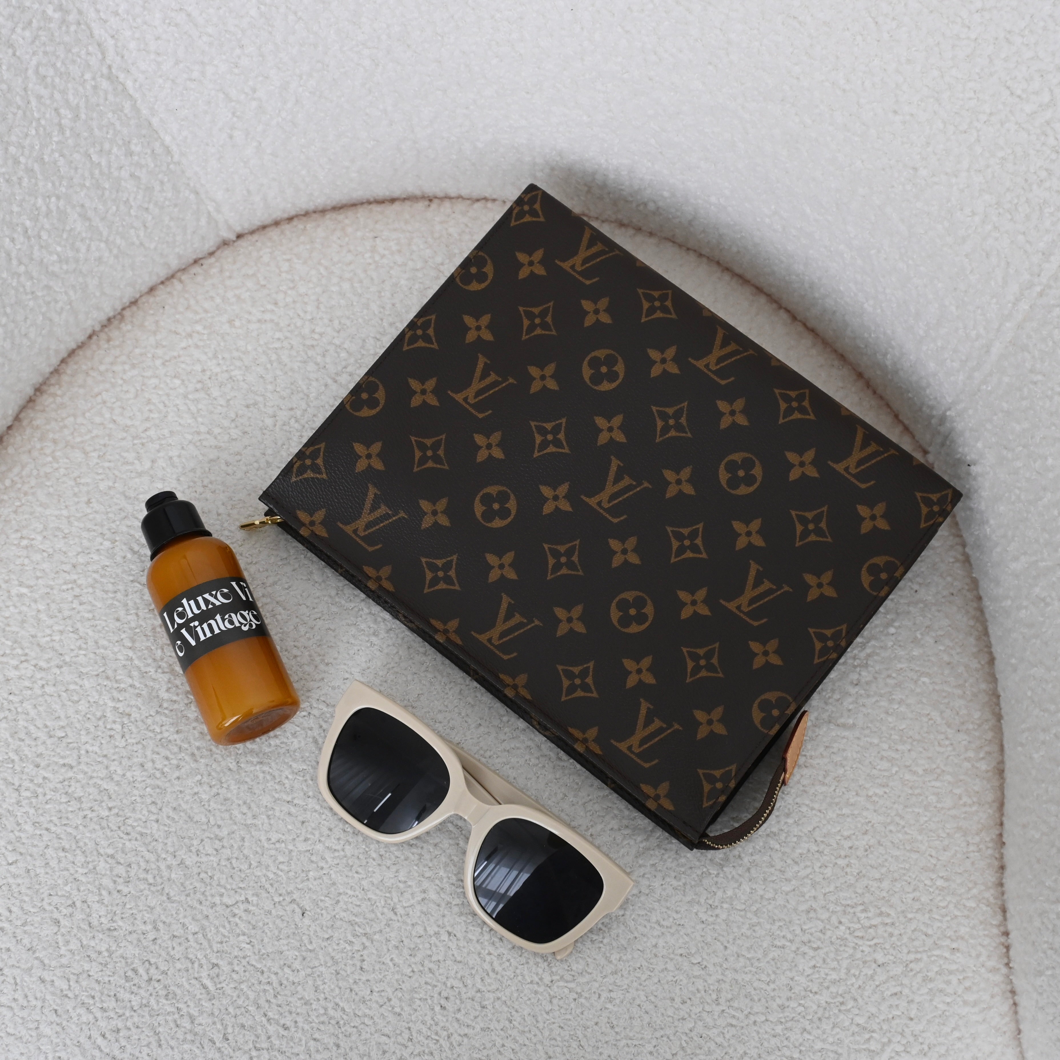 Louis Vuitton Toiletry 26 – Leluxe Vintage Sdn. Bhd.