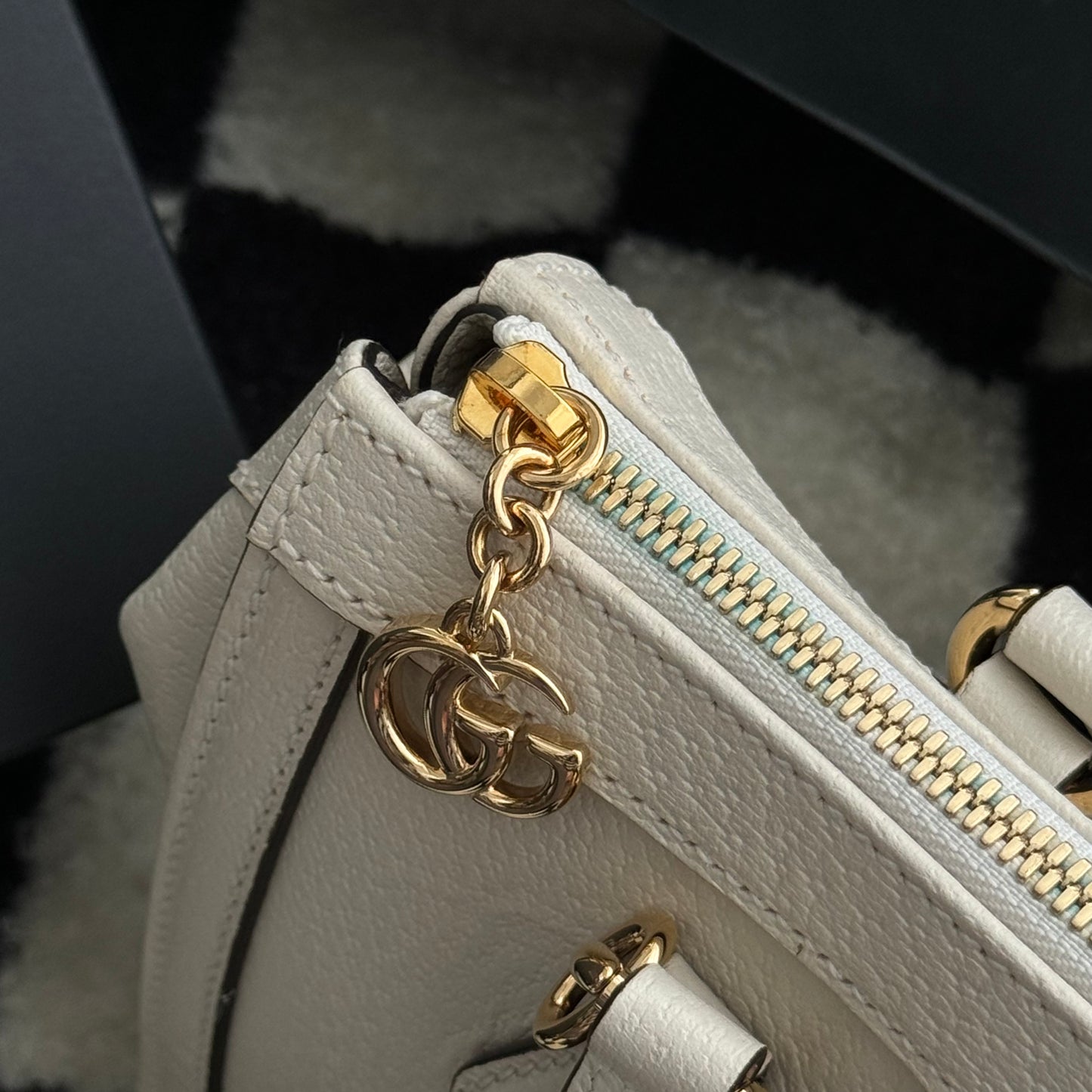 Gucci Small Ophidia Tote