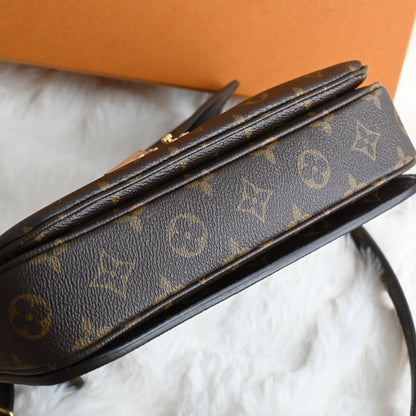 Louis Vuitton Pochette Métis Monogram