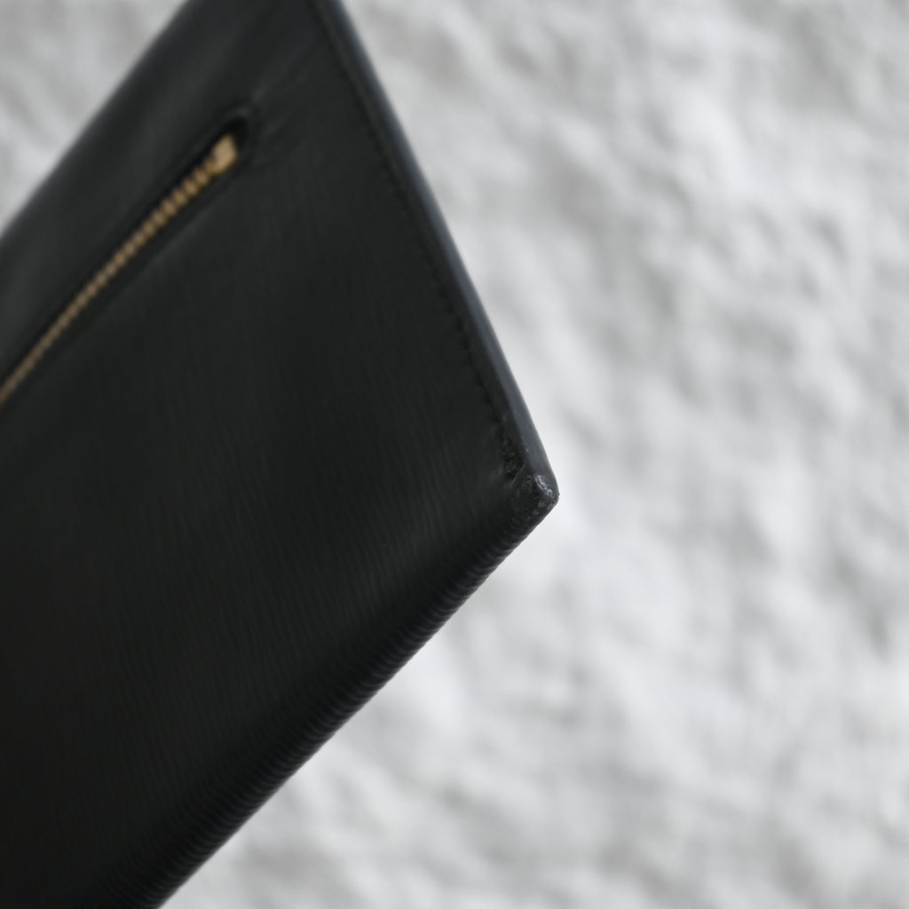 Prada Vitello Move Envelope Wallet 1MF175 - Leluxe Vintage Sdn. Bhd.