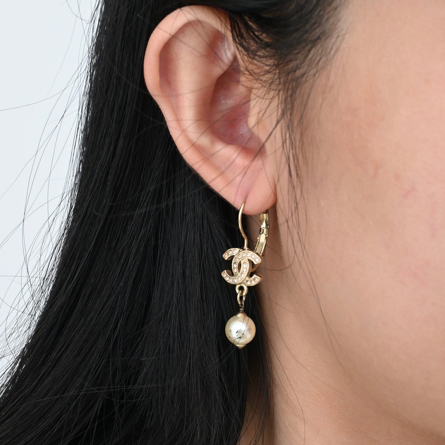 Chanel 15S Rhinestine Pearl Drop Earring
