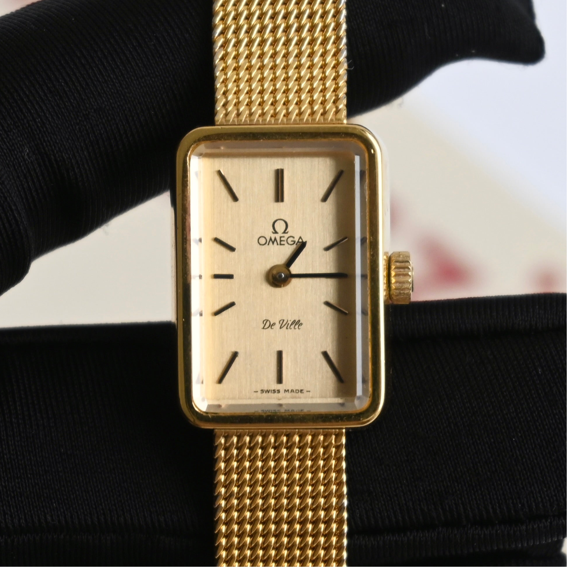 Omega DeVille Emerald by Andrew Grima Manual Cal.1100 Ref.511.555 - Leluxe Vintage Sdn. Bhd.
