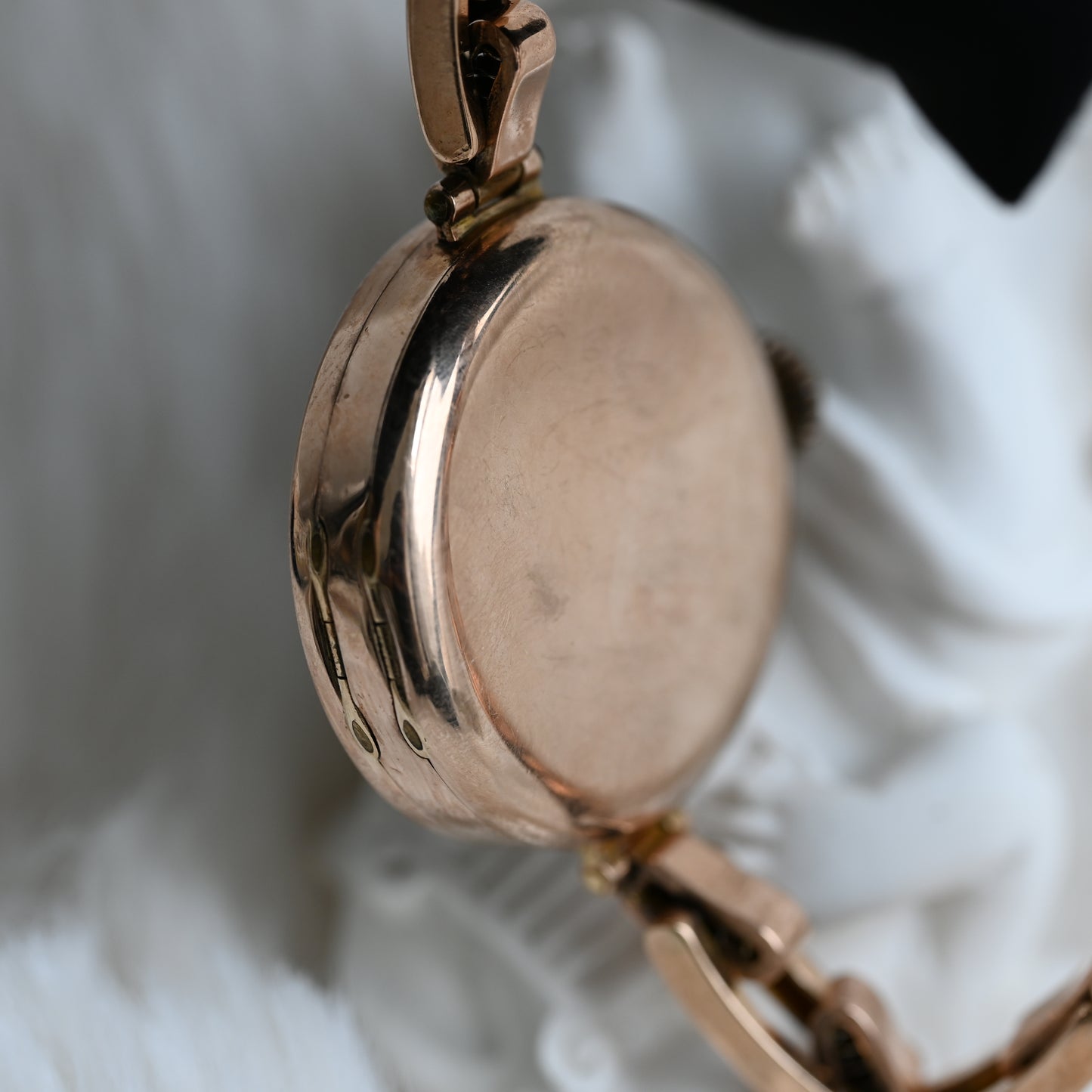 Rolex Breath Watch 9k 375 Hunter Case ref. 24396/06