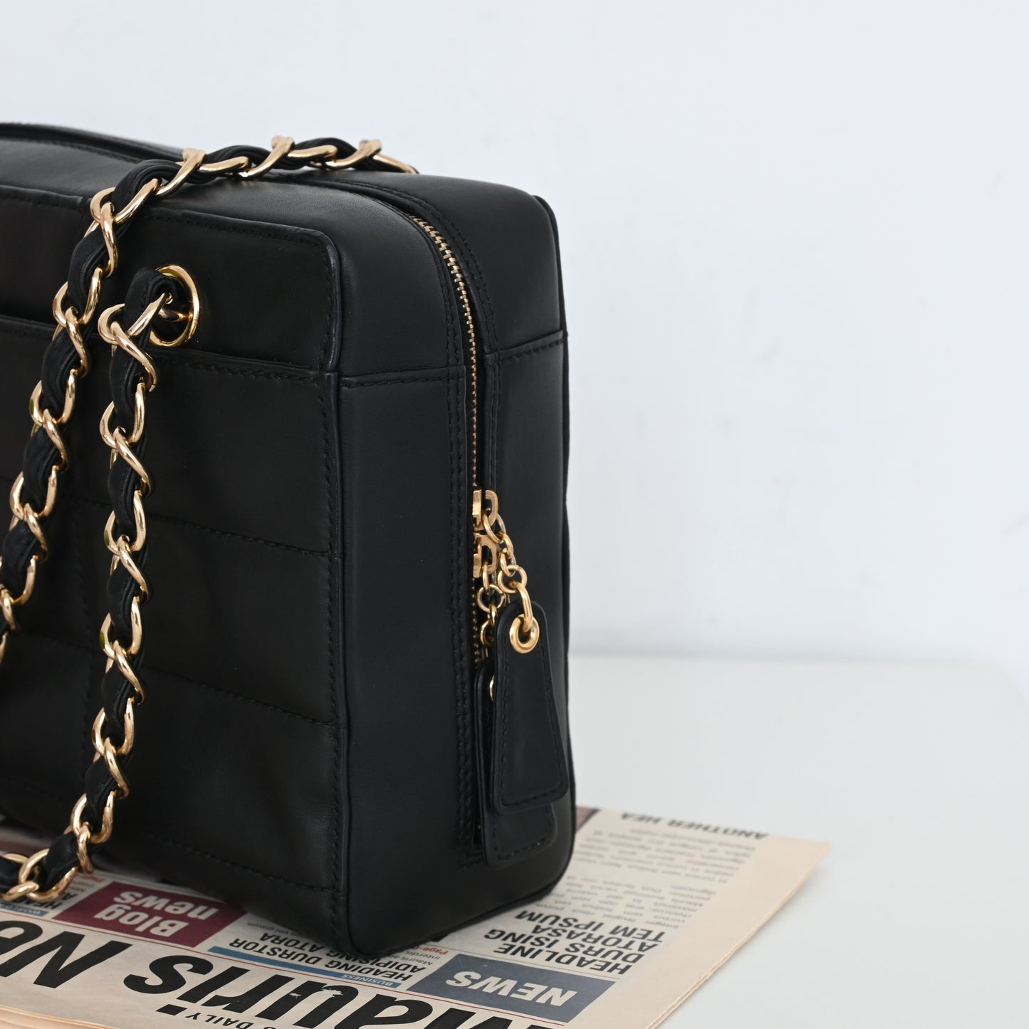 Chanel Chocolate Bar Chain Shoulder Bag