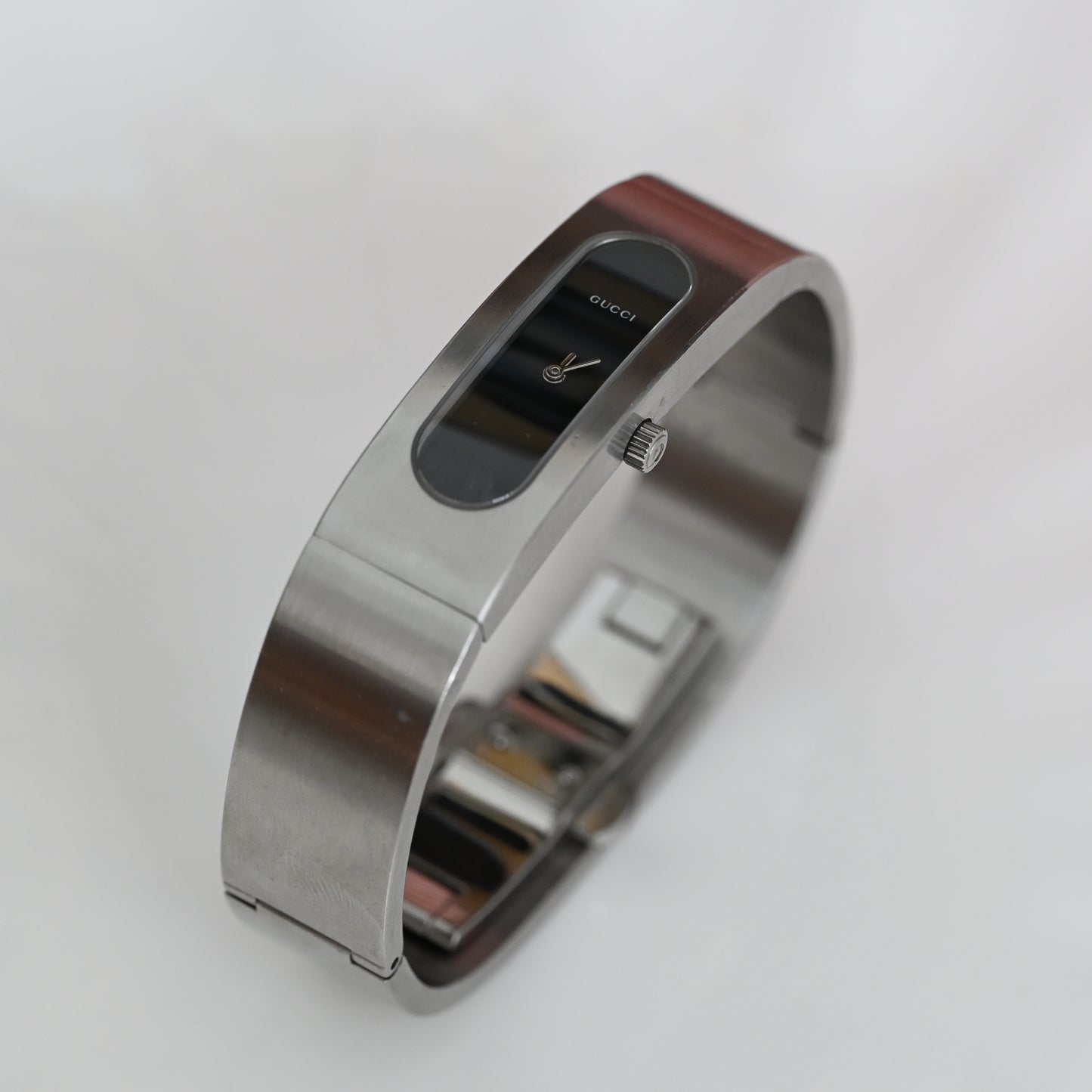 Gucci 2400S Stainless Steel Bangle Watch