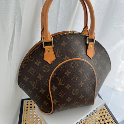 Louis Vuitton Ellipse PM Monogram