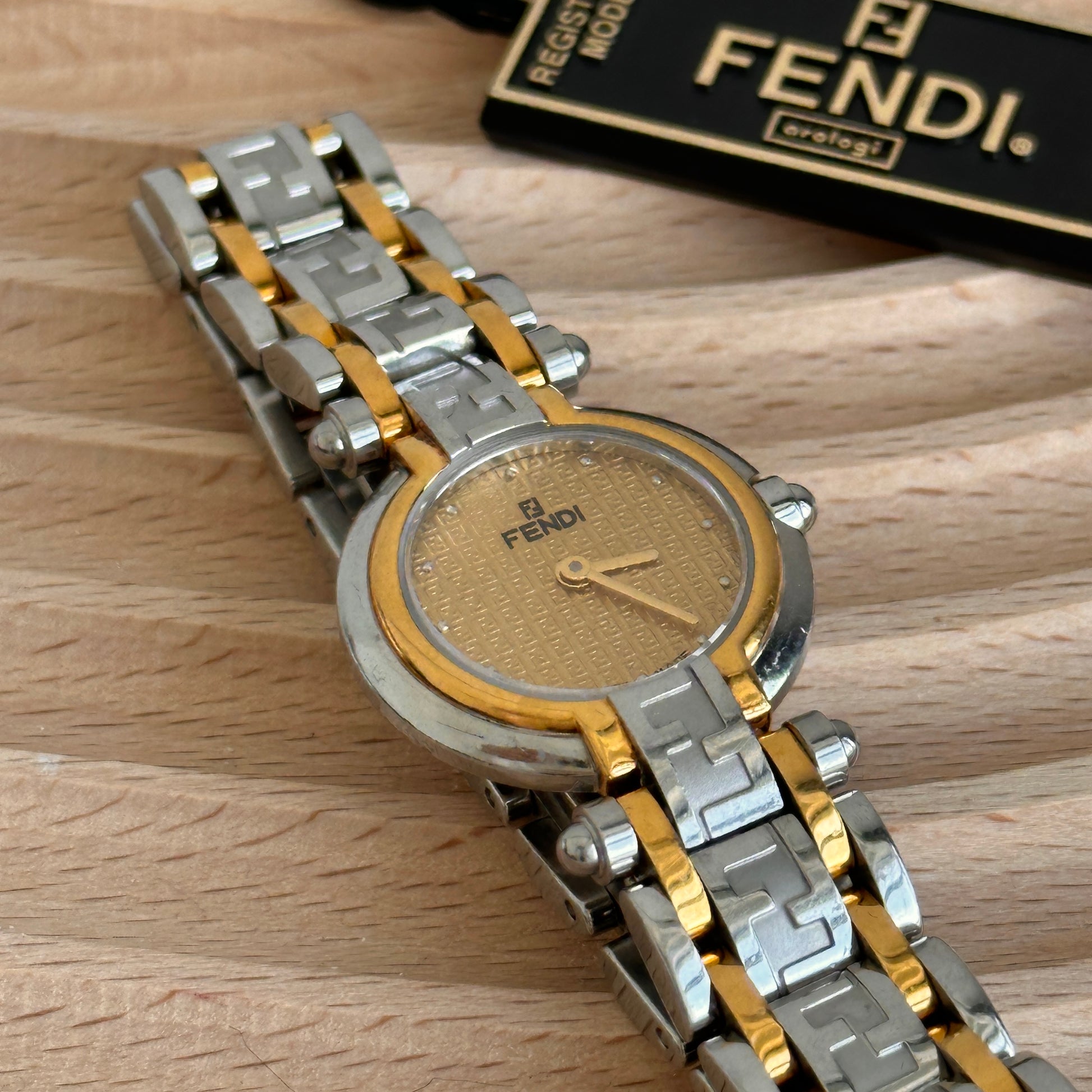 Fendi watch 760L – Leluxe Vintage - Main Image