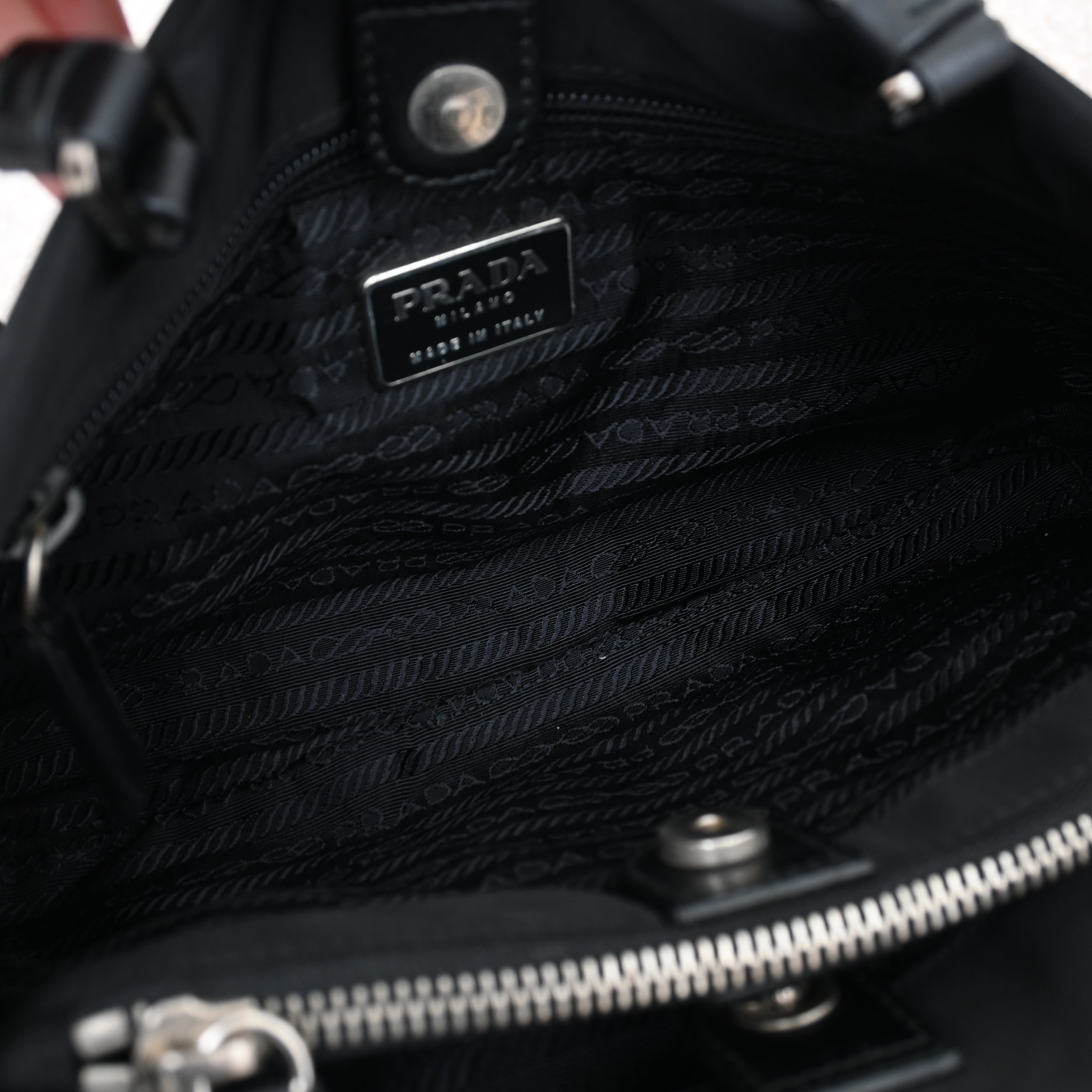 Prada Tessuto Nylon Tote Handbag – Leluxe Vintage Sdn. Bhd.